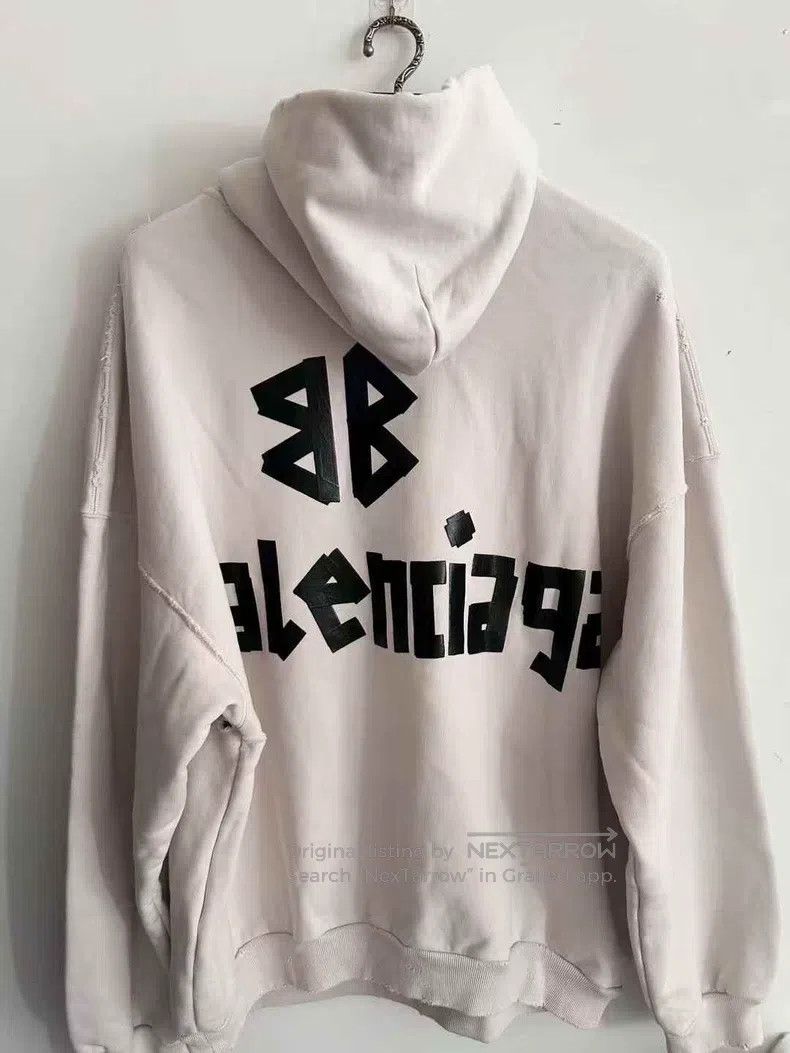 Balenciaga Balenciaga Off White Hooded Sweatshirt Size US M / EU 48-50 / 2 - 2 Thumbnail