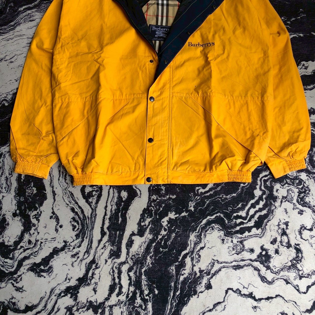 Burberry Vintage 90s Burberrys Nova Check Lined Yellow Jacket Size US L / EU 52-54 / 3 - 3 Thumbnail