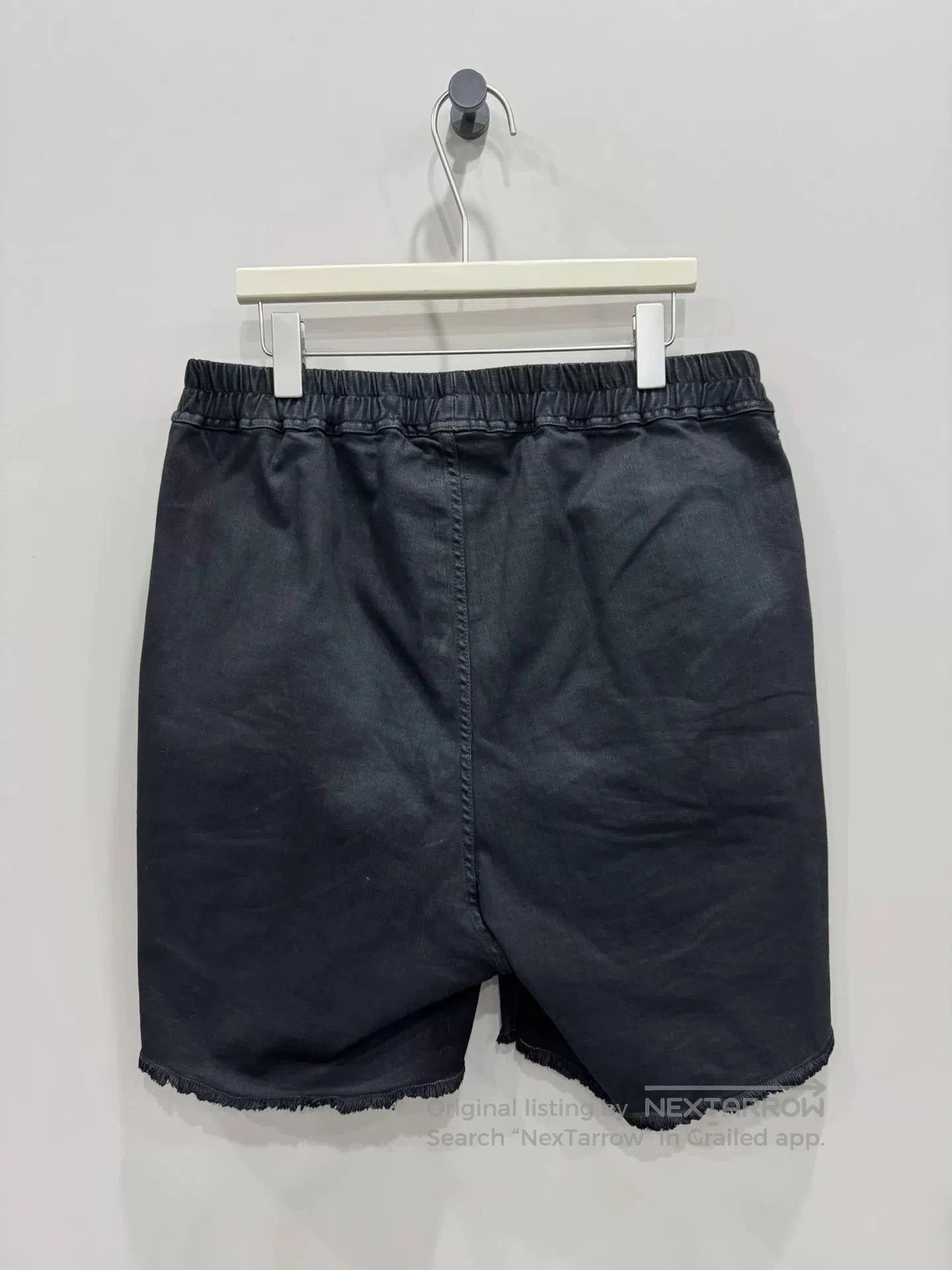 Rick Owens rick owens waxed denim shorts size 5. Size US 40 / EU 56 - 2 Thumbnail