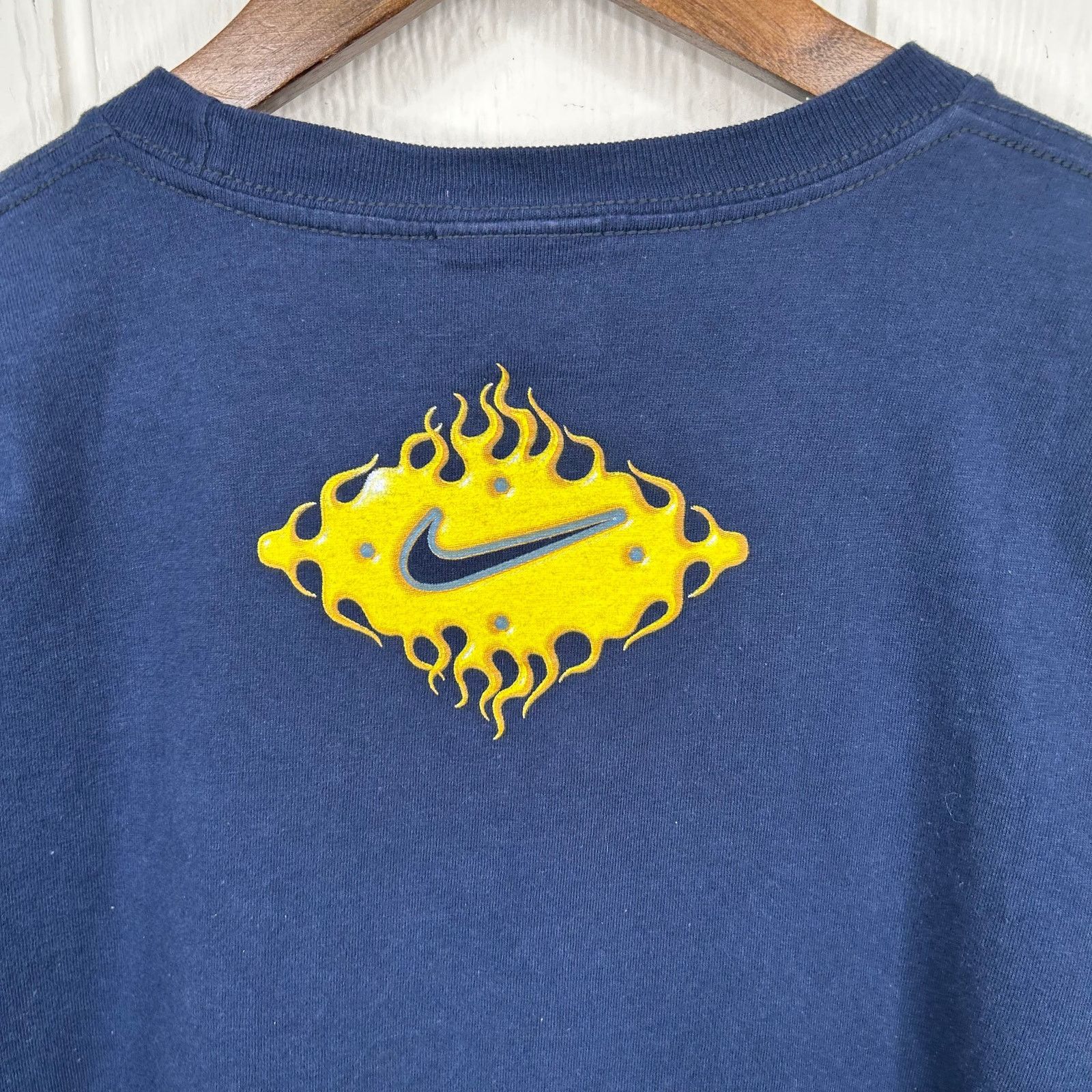 Nike Y2K Nike Flames Double-Sided Streetwear Graphic Tee Small Size US S / EU 44-46 / 1 - 7 Thumbnail