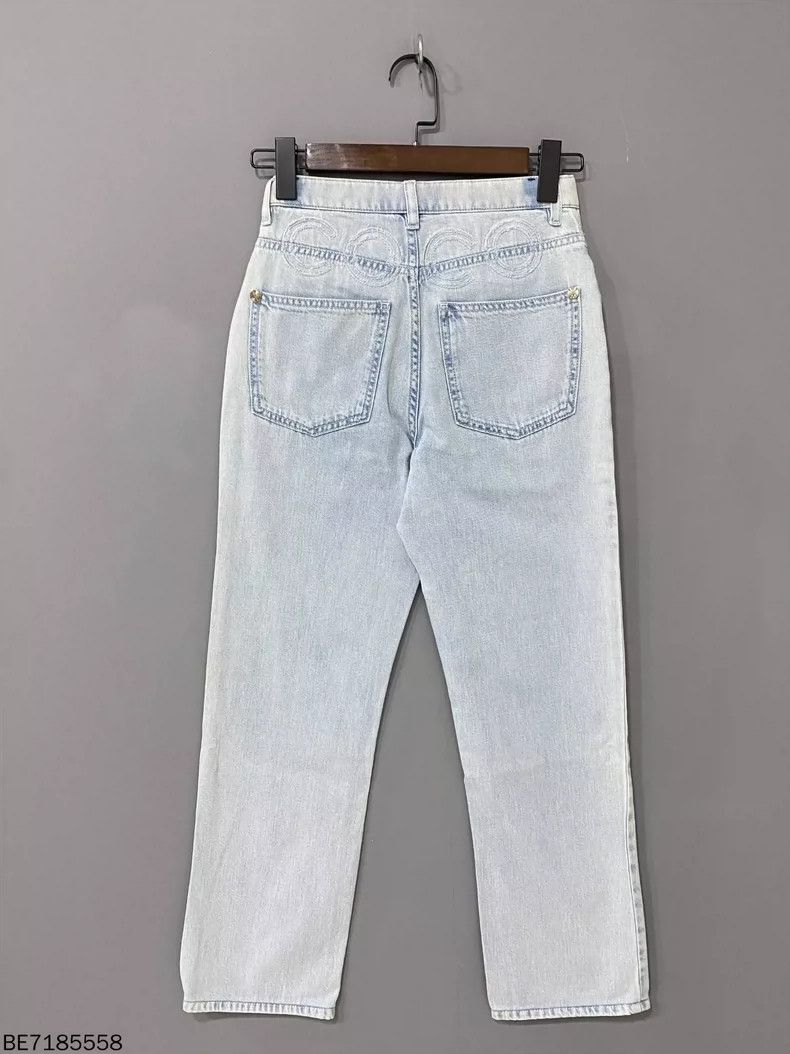 Chanel Chanel Light blue washed old jeans 2505-Nextarrow Size 42" / US 20 - 2 Thumbnail