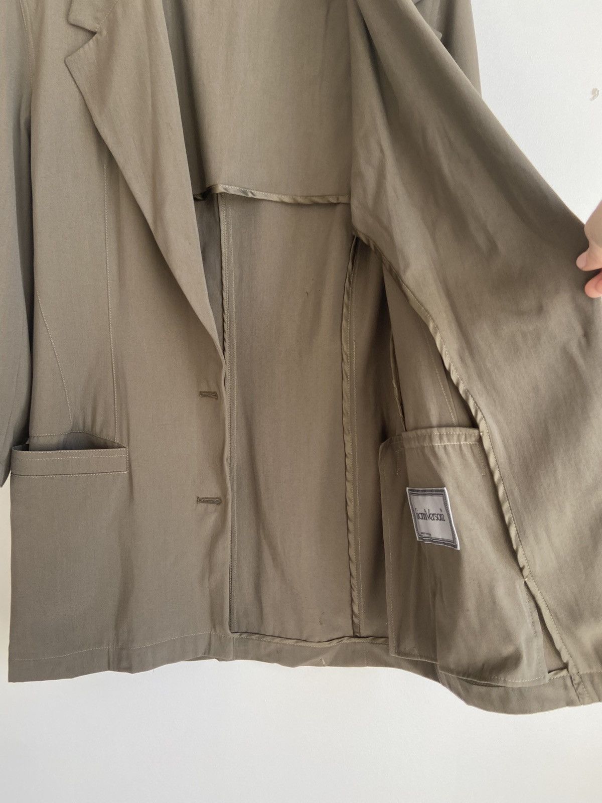 Versace Vintage Versace Khaki Blazer Size XS / US 0-2 / IT 36-38 - 13 Thumbnail
