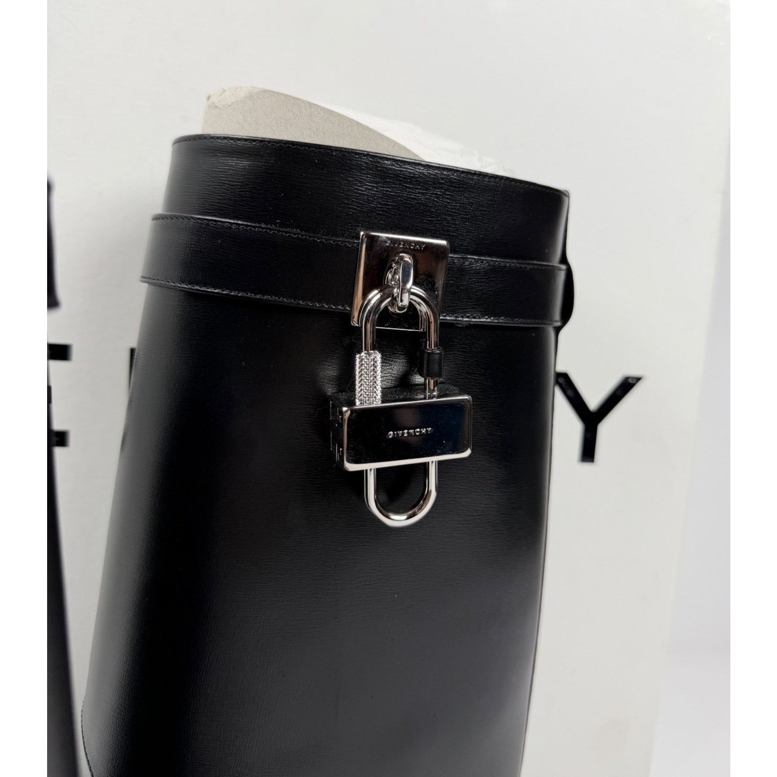 Givenchy Size 37EU/7 - Givenchy Shark Lock Ankle Boots Leather Size US 7 / IT 37 - 3 Thumbnail