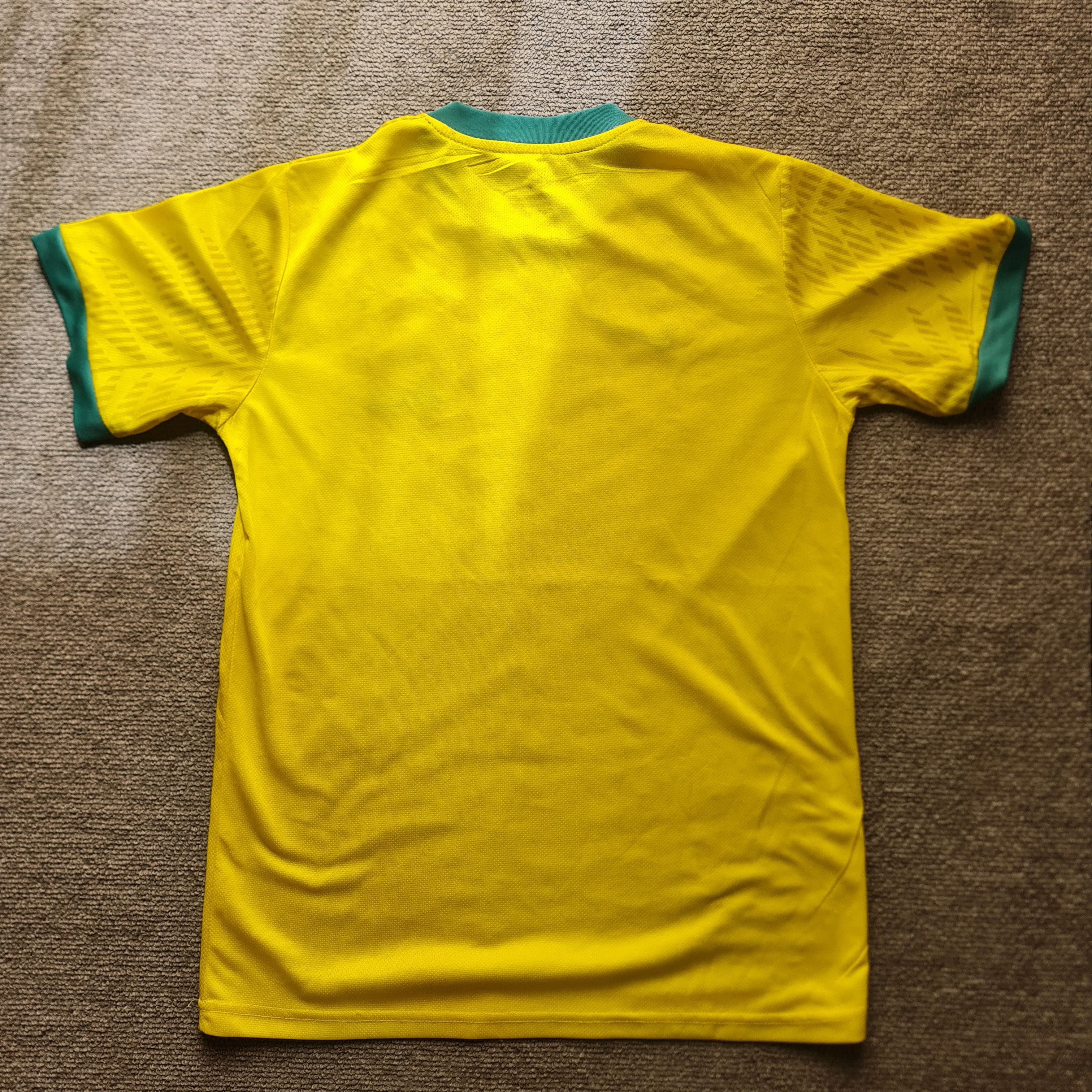 Vintage International Brazil Team T-Shirt Size US L / EU 52-54 / 3 - 8 Thumbnail