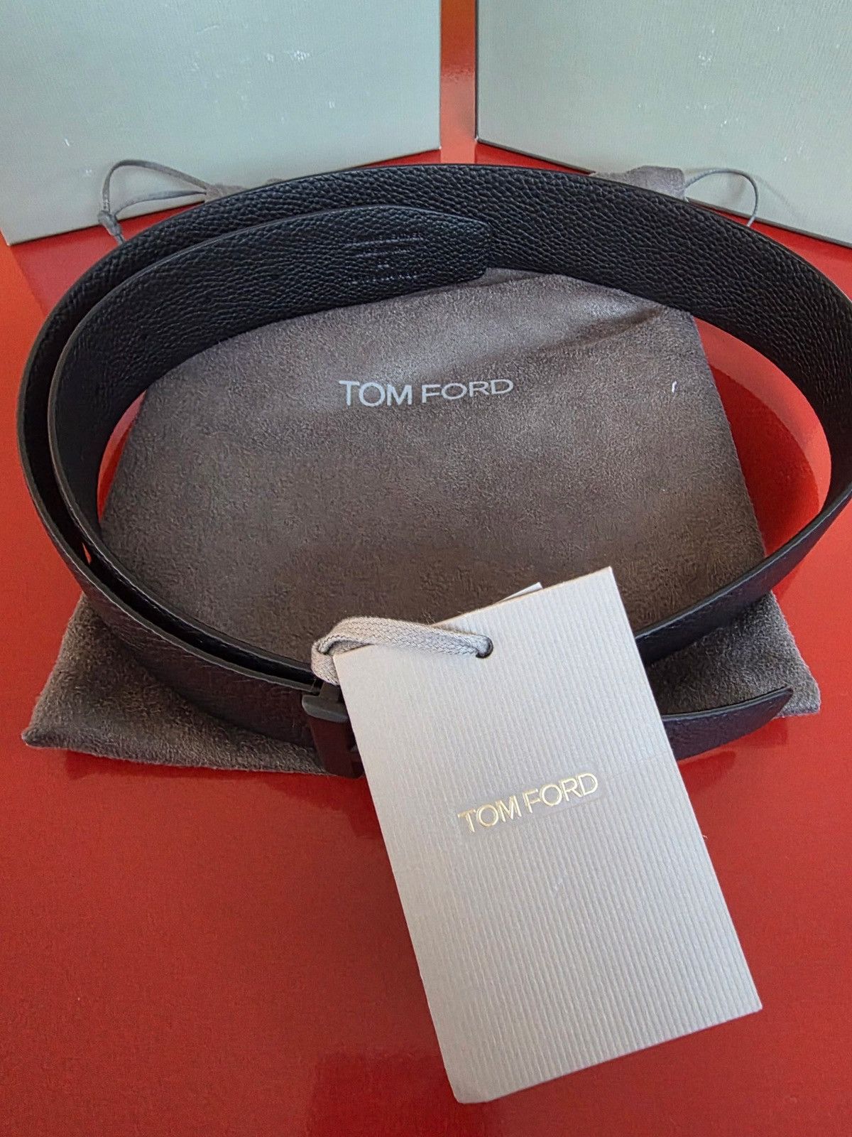 Tom Ford Tom Ford Grain Leather T Icon Belt Size 30 - 3 Thumbnail