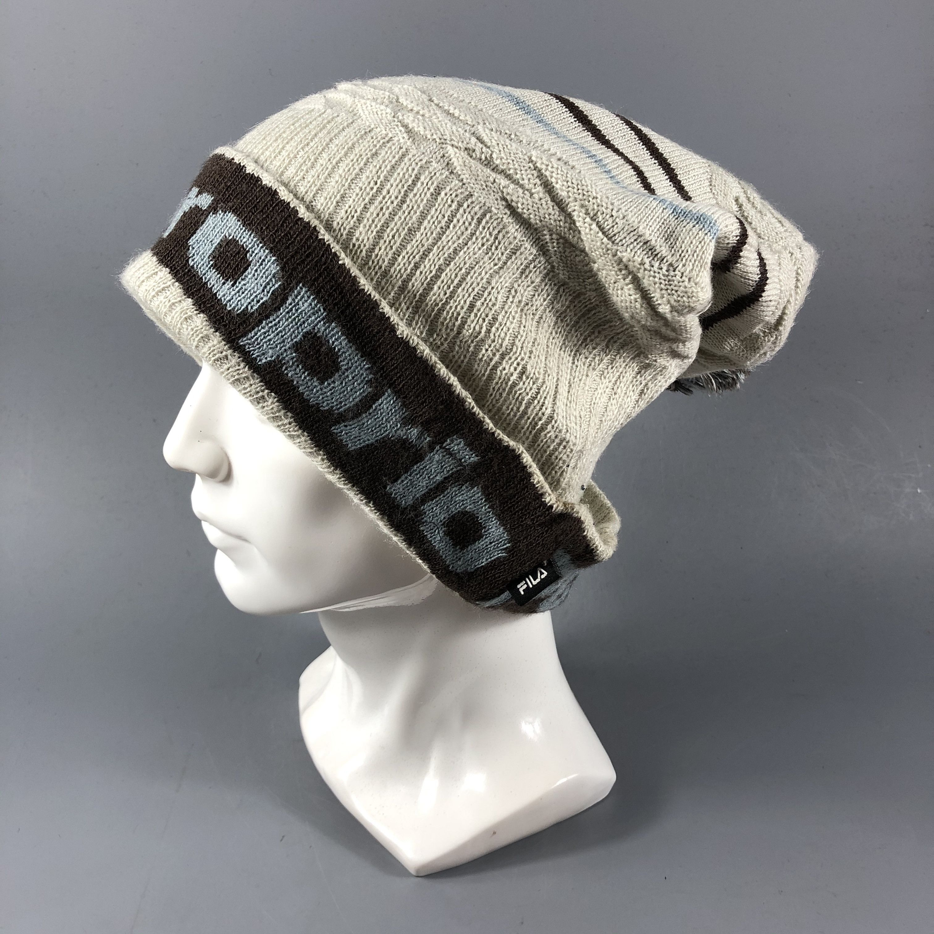Fila Fila Cable Knit Bobble Beanie Snowcap Snow Hat B739 Size ONE SIZE - 1 Thumbnail
