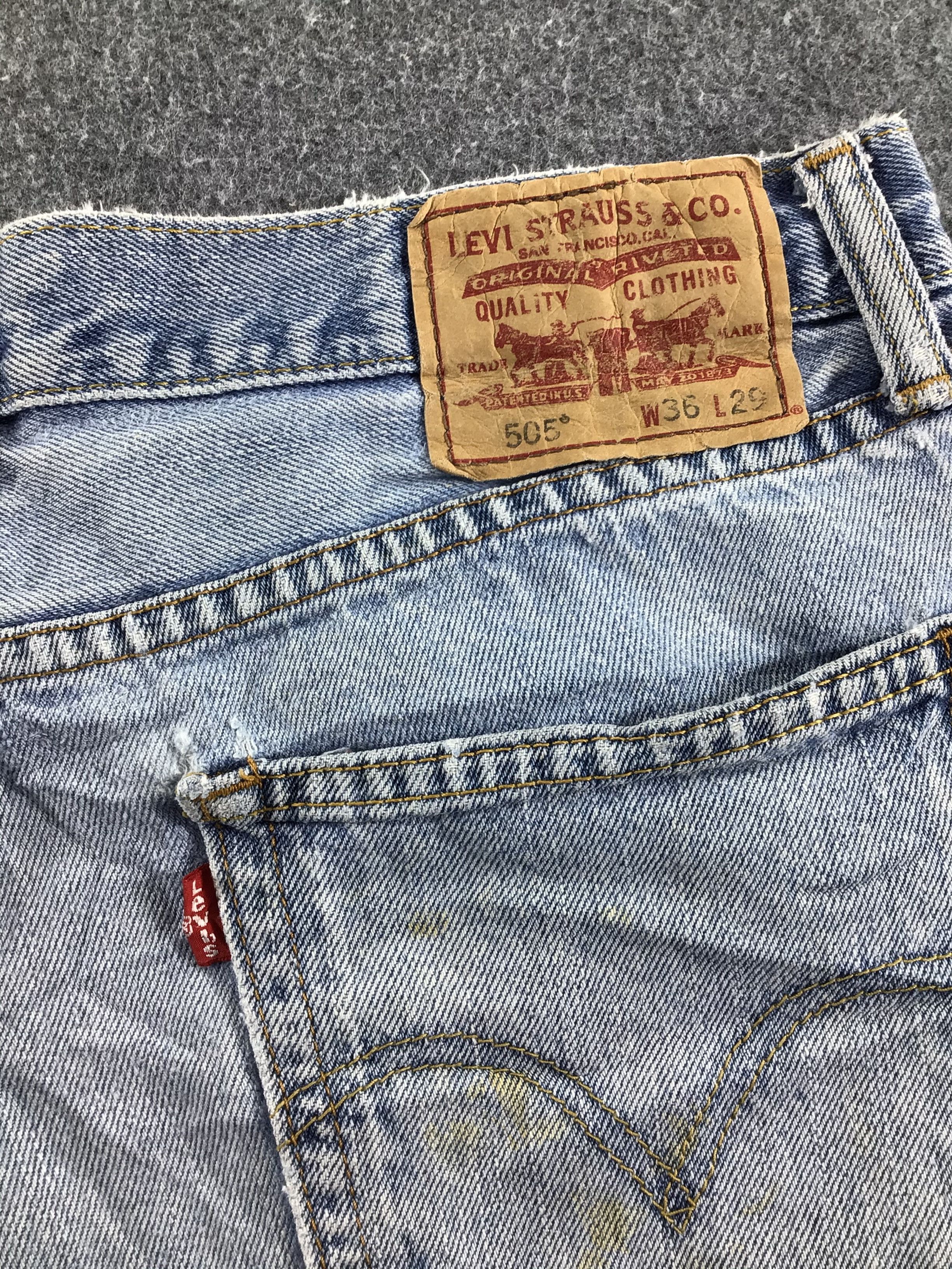 Levi's Vintage Levis 505 Jeans Faded Light Wash -J494 Size US 36 / EU 52 - 5 Thumbnail