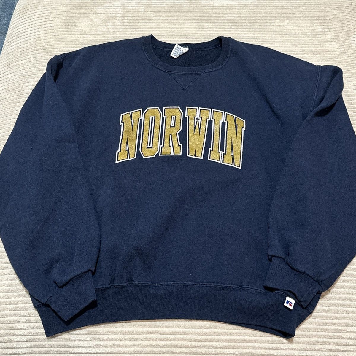 Russell Athletic Russell Athletic Vintage 90s Crewneck Sweatshirt Norwin Size US XL / EU 56 / 4 - 1 Thumbnail