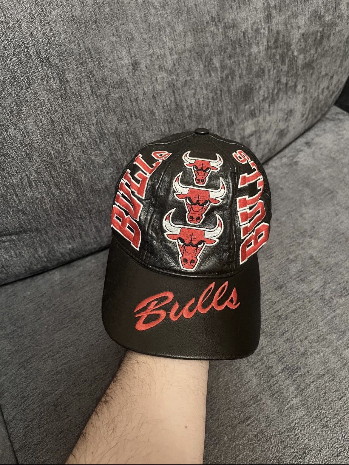 NBA Vintage NBA Chicago Bulls Hat Size ONE SIZE - 1 Thumbnail