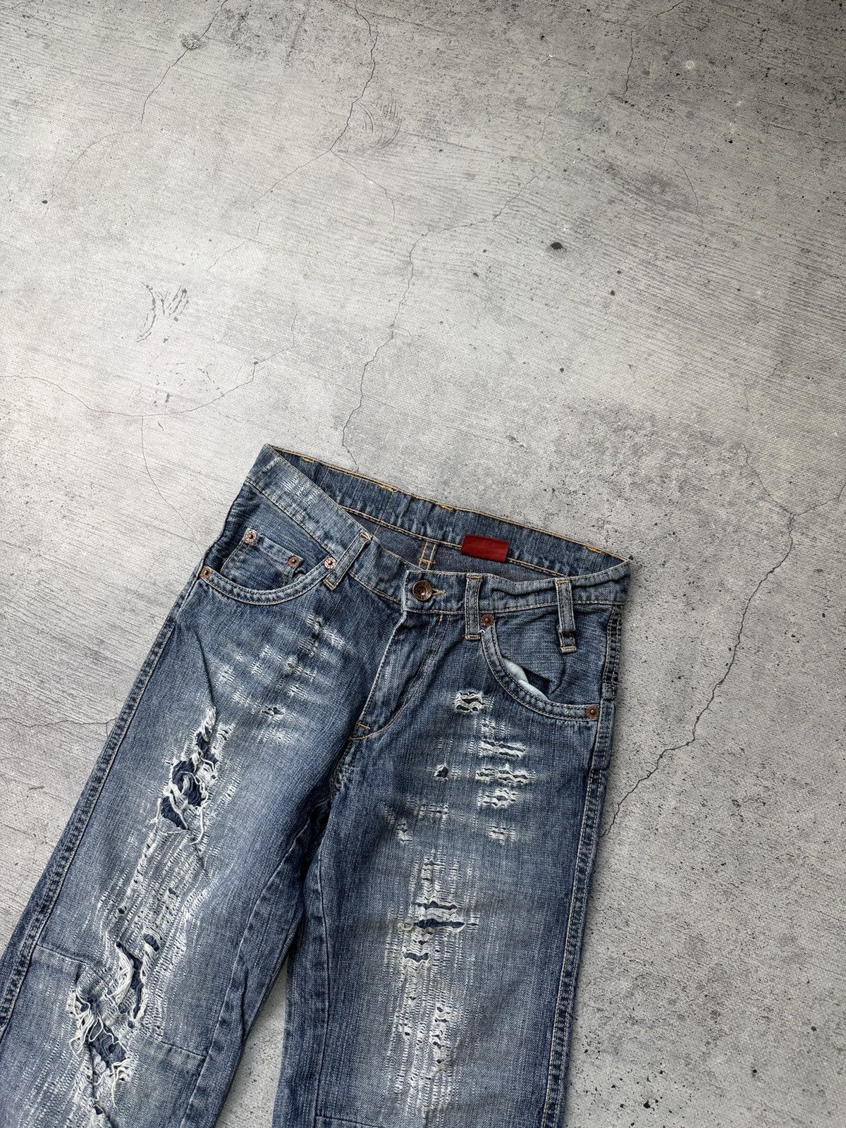 Levi's Y2K Skull Cross Bones Levi’s Engineered Jeans Grunge Size US 26 / EU 42 - 7 Thumbnail