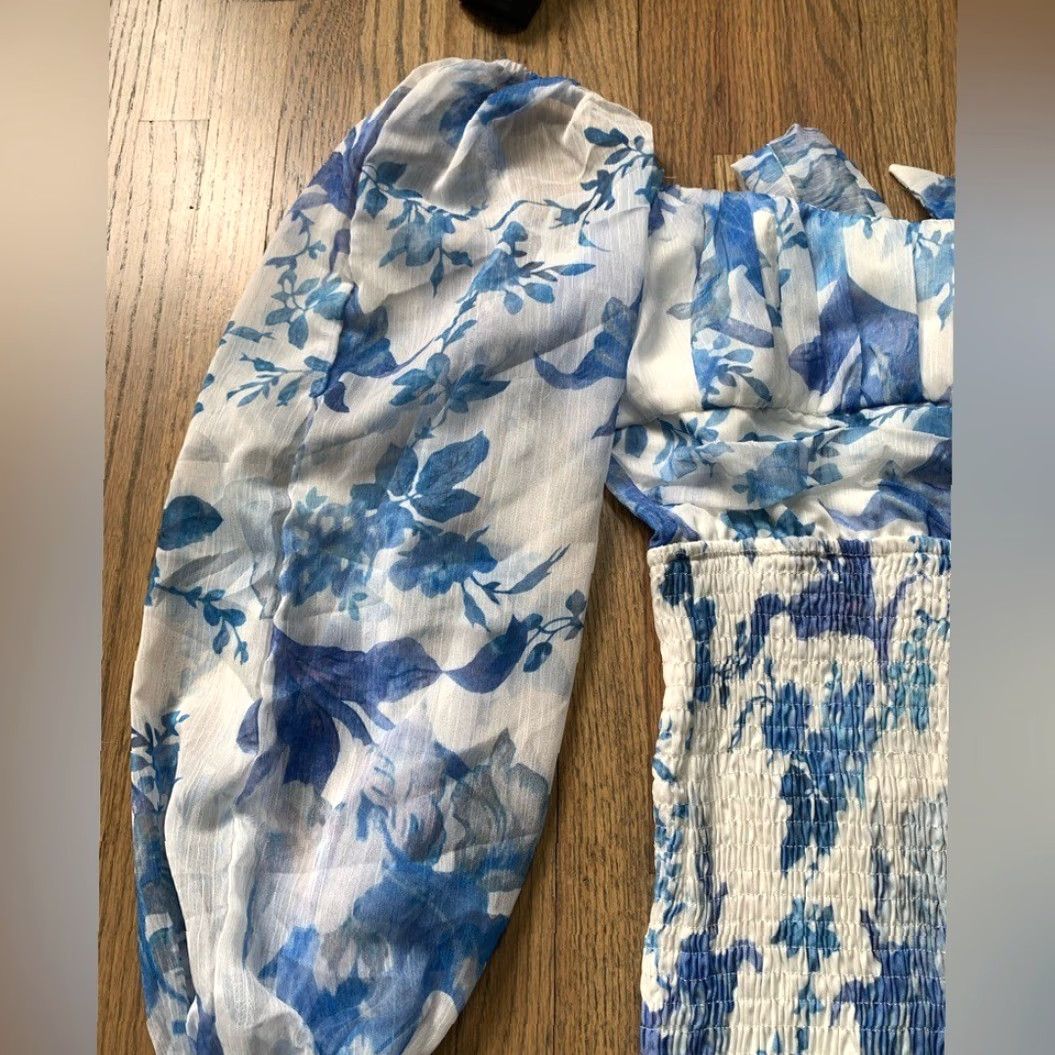 Vintage NWT Hello Molly Dress Blue White Print Short Dress Womens Size 6 White print 6 NWT Hello Molly Dress Blue White Print Short Womens Size 6 Size M / US 6-8 / IT 42-44 - 3 Thumbnail