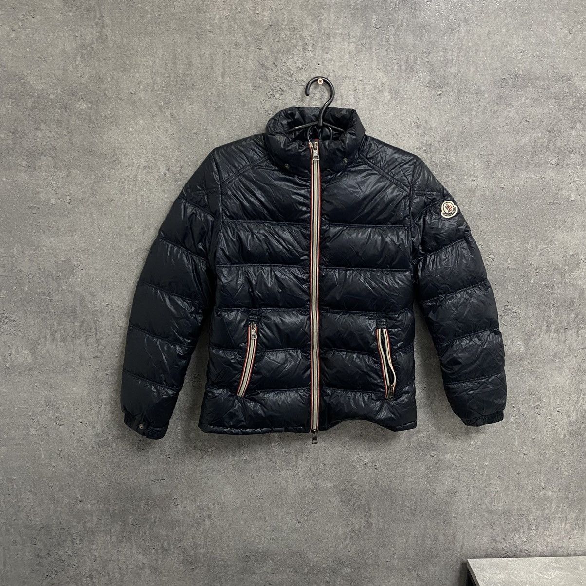 Moncler Moncler Puffer Jacket Size US S / EU 44-46 / 1 - 1 Thumbnail