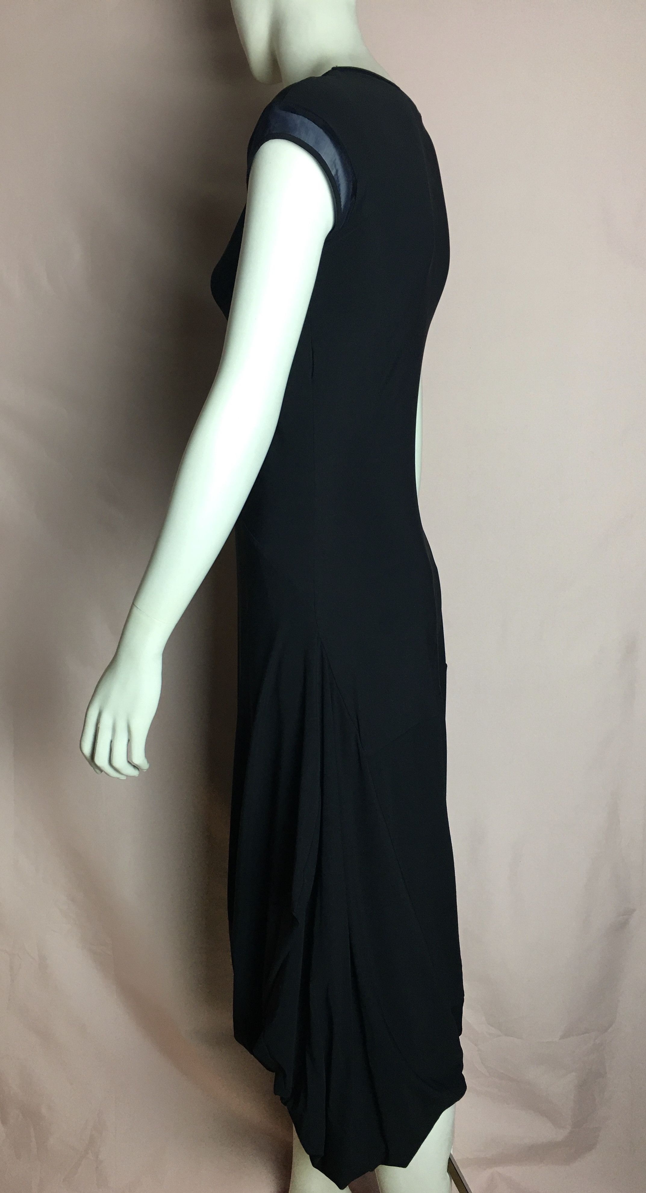 Marithe + Francois Girbaud Marithe Francois Girbaud Designer Print Black Dress Sz US 5 Size S / US 4 / IT 40 - 5 Thumbnail