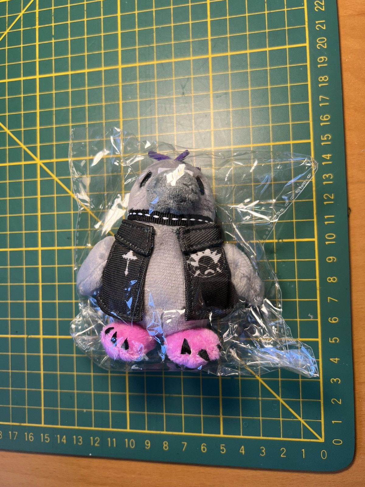 Jewelry Hard Jewelry Phoenix The Punk Pigeon mini plushie keychain Size ONE SIZE - 1 Thumbnail