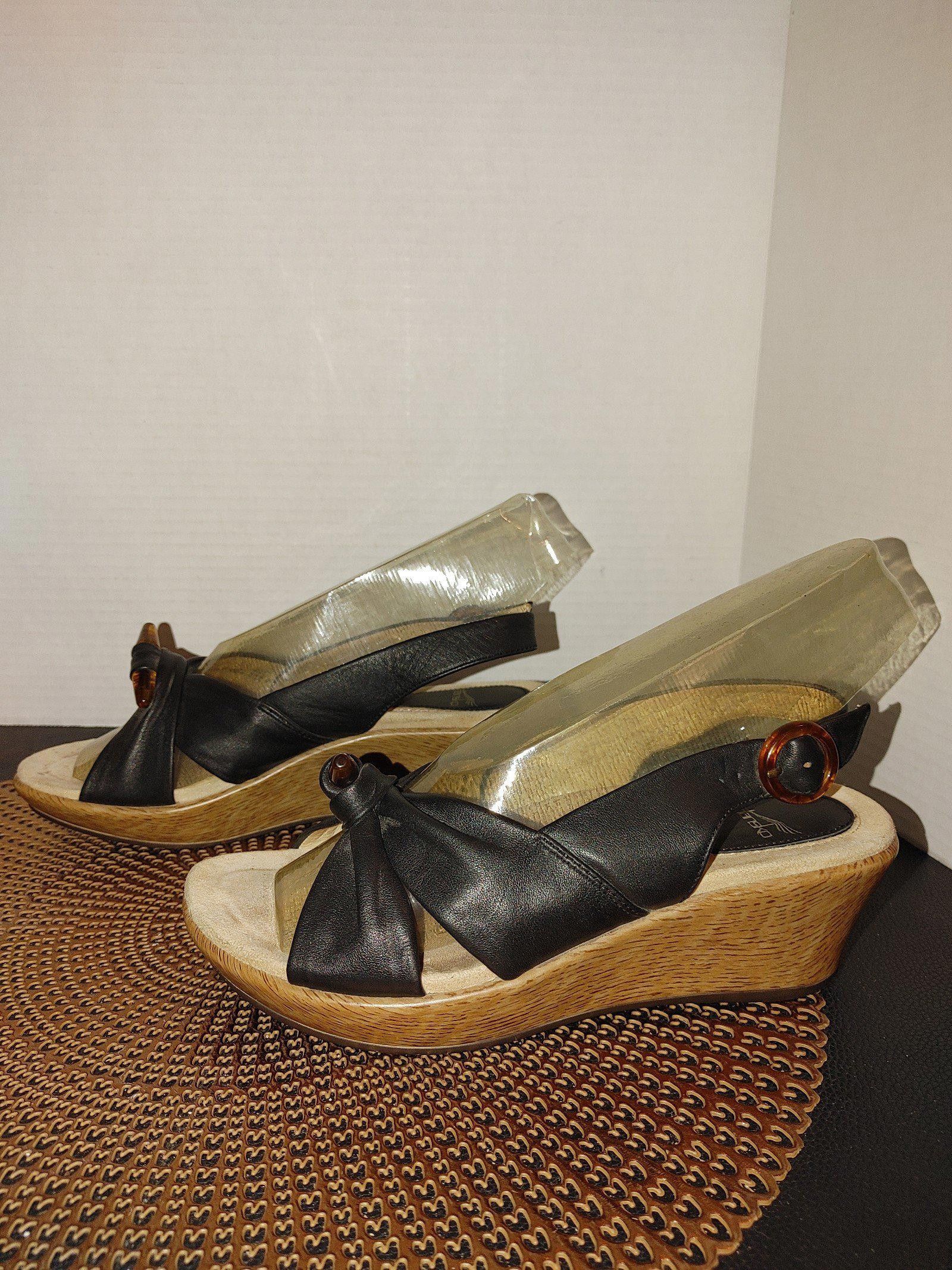 Designer Dansko Leather Peep Toe Wedge Heels Size 37 Size US 6.5 / IT 36.5 - 2 Thumbnail