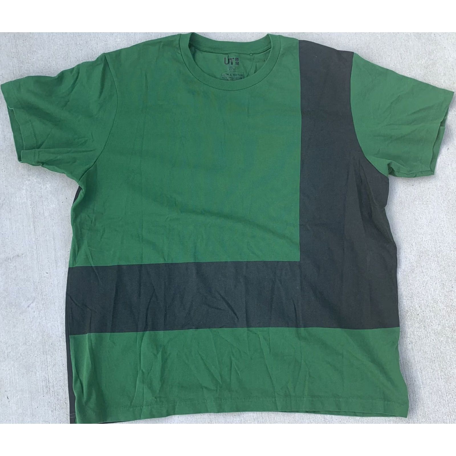 Uniqlo Uniqlo T-Shirt Geometric Color & Rythm MoMA Special Edition XXL Green Mens Crew Neck Short Sleeve Graphic Tee Size US XXL / EU 58 / 5 - 6 Thumbnail
