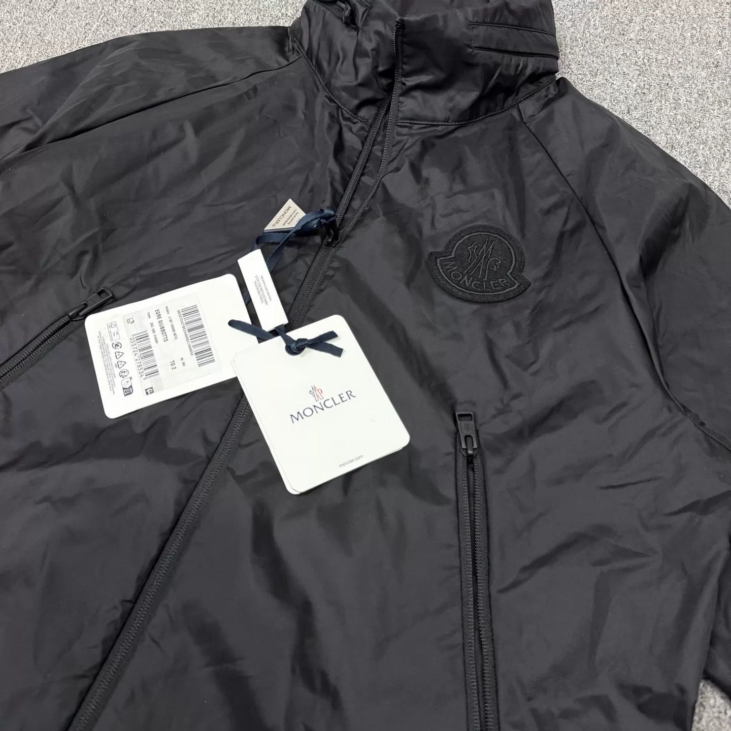 Moncler Moncler Egre Black 2 Unworn w tags Hooded Windbreaker Size US M / EU 48-50 / 2 - 3 Thumbnail