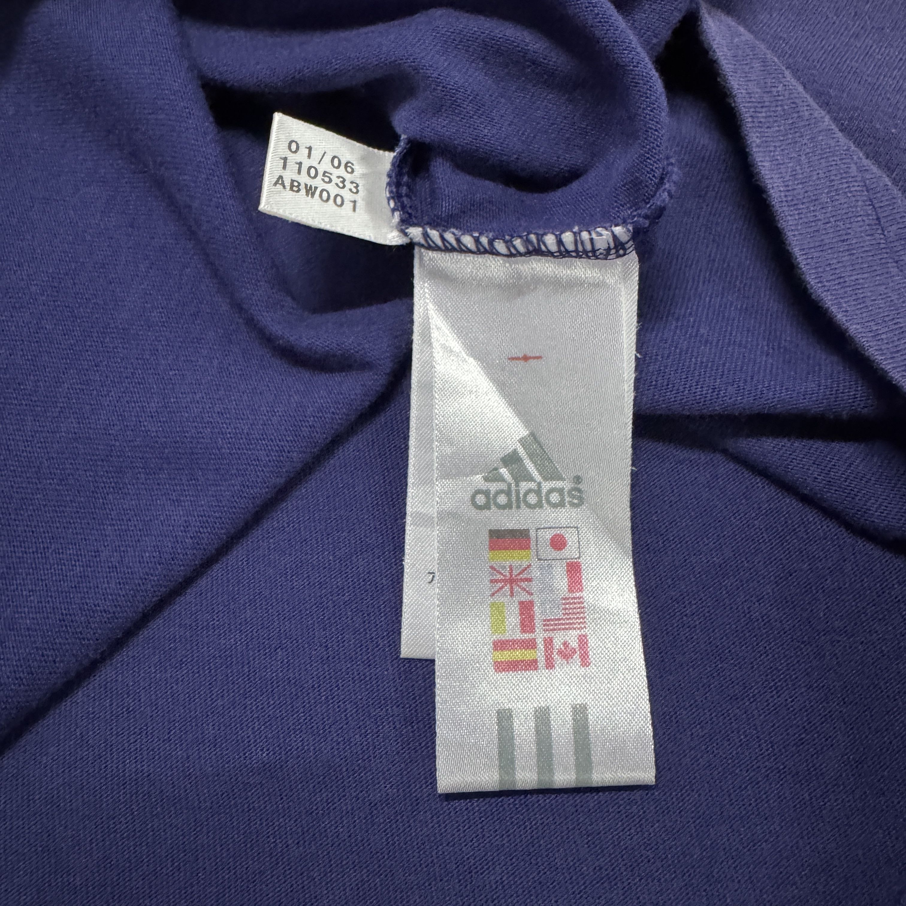 Vintage Vintage 00s Adidas Zidane 10 France Legend World Cup Tshirt Size US L / EU 52-54 / 3 - 8 Thumbnail
