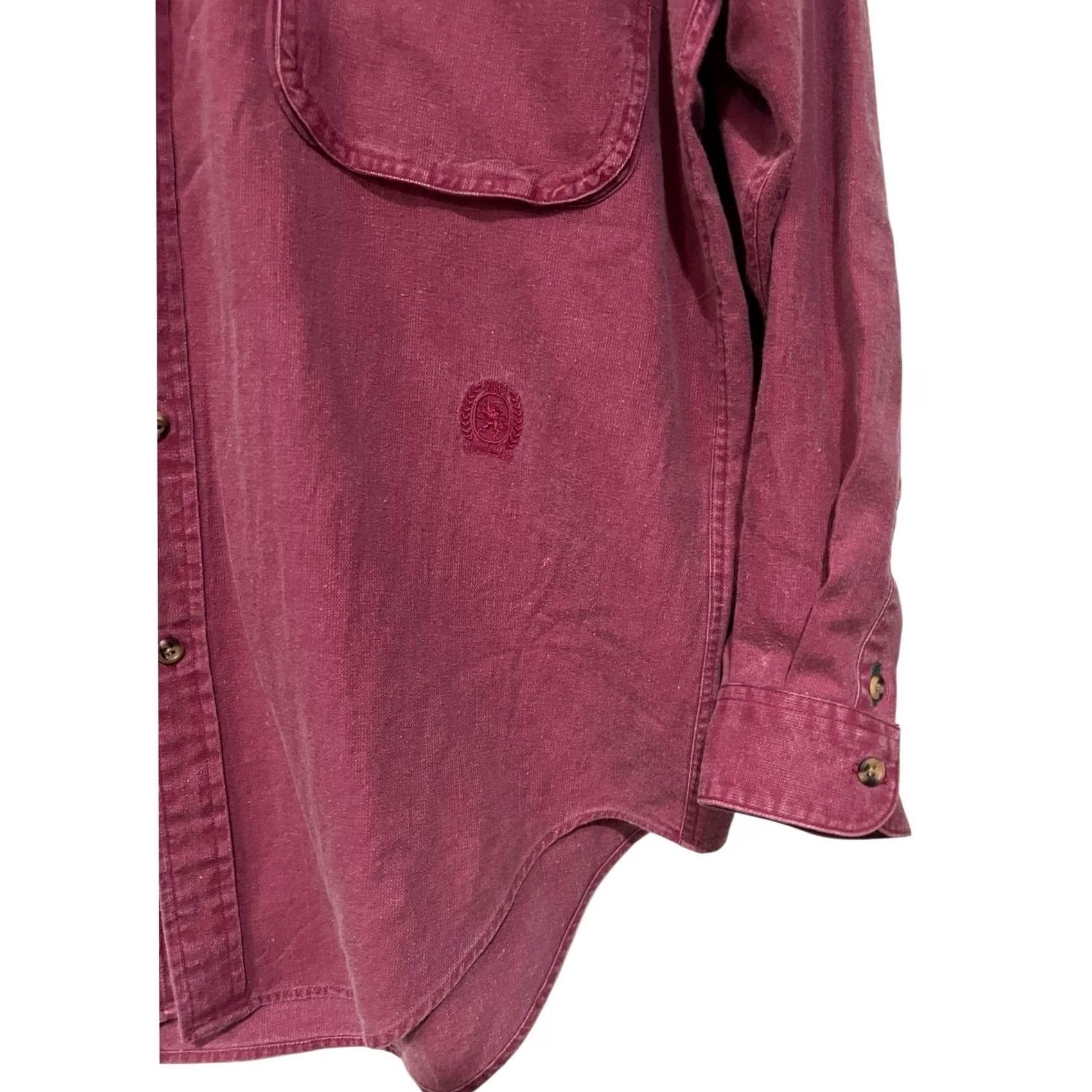 Tommy Hilfiger Tommy Hilfiger Vintage Mens L Shirt Button Up Embroidered Crest Pockets Red Size US L / EU 52-54 / 3 - 2 Thumbnail