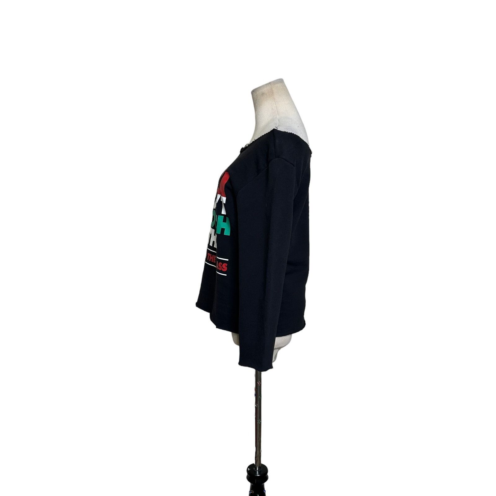 H&M H&M You Can't Touch This Off Shoulder Sweatshirt Top size M Size M / US 6-8 / IT 42-44 - 4 Thumbnail