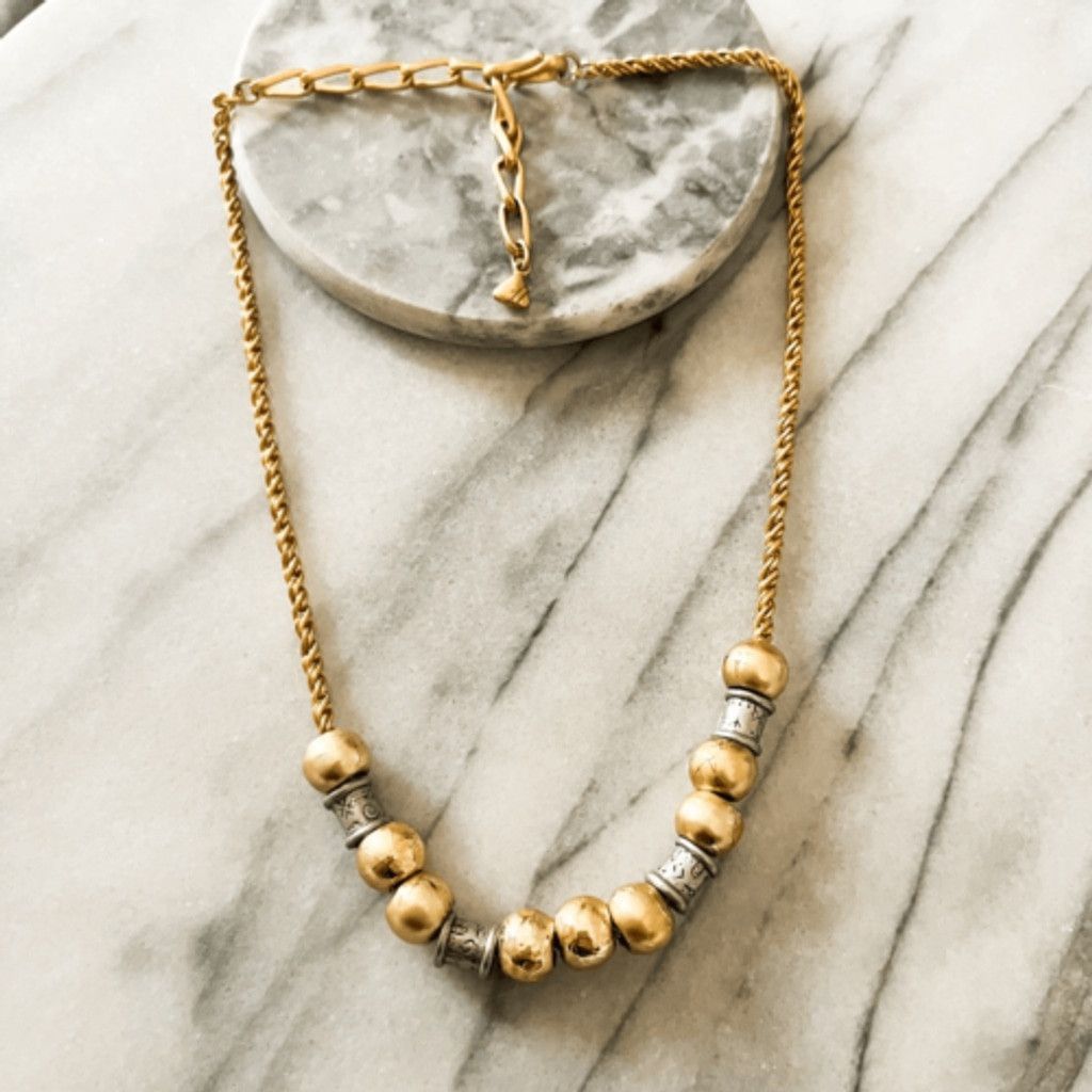 Jewelry Liz Claiborne Beaded Necklace Gold and Silver Toned Metals Size ONE SIZE - 1 Thumbnail