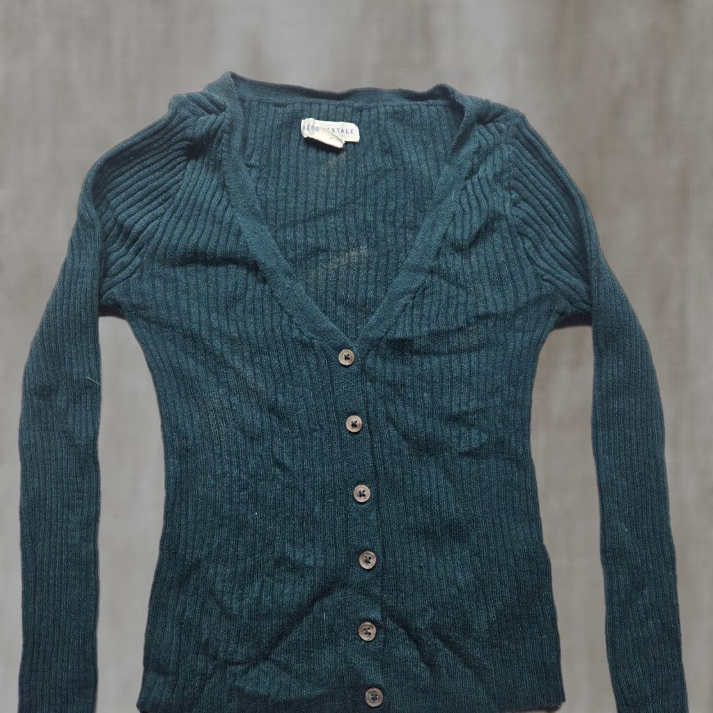 Aeropostale AeroPostale Green Cropped Cardigan Button Up Long Sleeve Sweater Adult Womens XS Size XS / US 0-2 / IT 36-38 - 1 Thumbnail