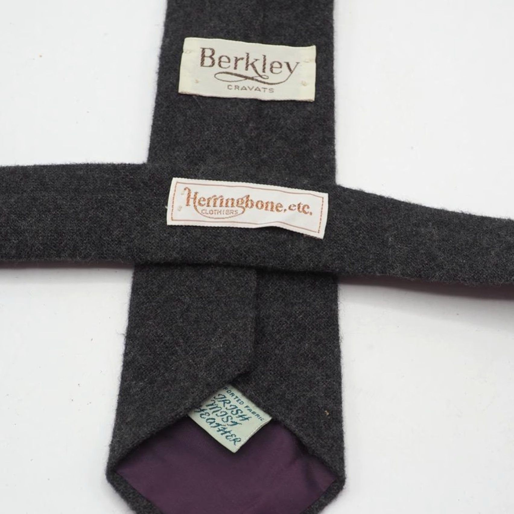 Vintage VINTAGE Berkley Cravats Tie Necktie Irish Mist Heather 3" Dark Gray 52" length Men Tie Mens Size ONE SIZE - 2 Thumbnail