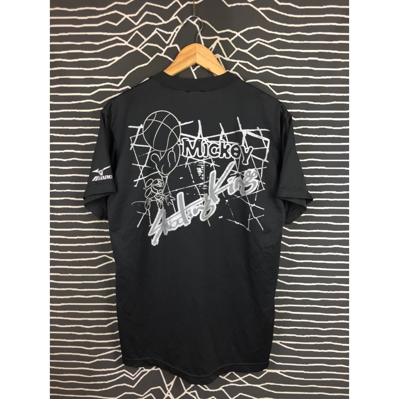 Disney × Mizuno Mizuno X Disney Sport Mickey Shooting King Athleticwear Tee Size US M / EU 48-50 / 2 - 6 Thumbnail