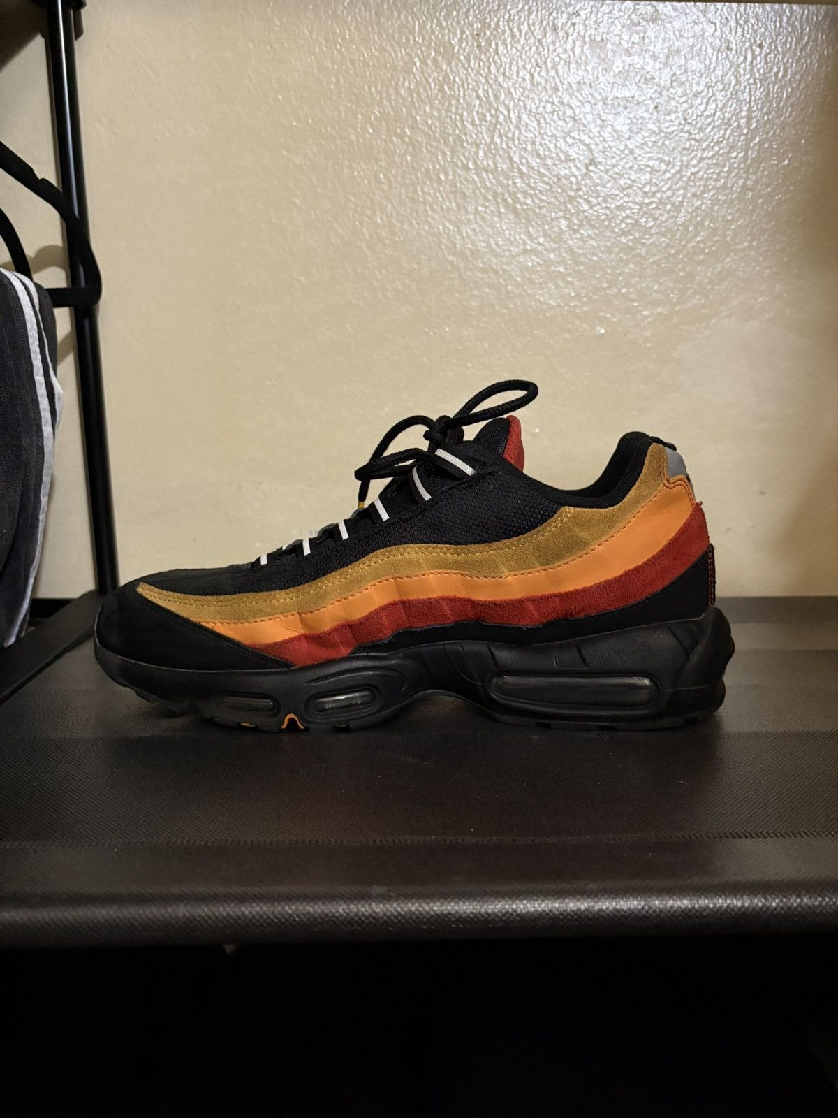 Nike Nike Air Max 95 Raygun Size US 11 / EU 44 - 4 Thumbnail