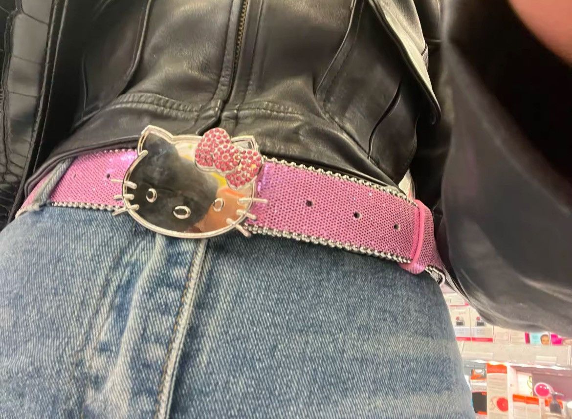 20471120 × Beauty Beast × If Six Was Nine Y2K Hello Kitty Brilliant Pink Belt Streetwear Size ONE SIZE - 8 Thumbnail