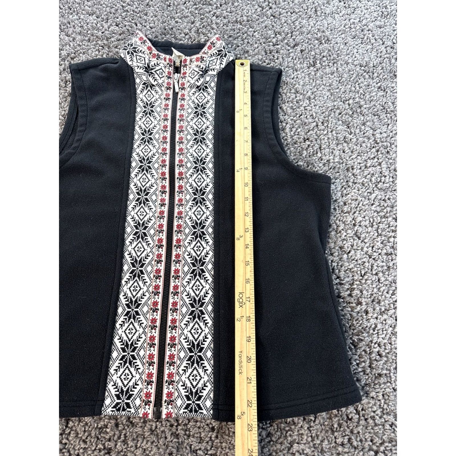 Vintage L.L. Bean Vest Women L Black Nordic Embroidered Snowflake Fair Isle Fleece Full Zip Pockets Size L / US 10 / IT 46 - 2 Thumbnail