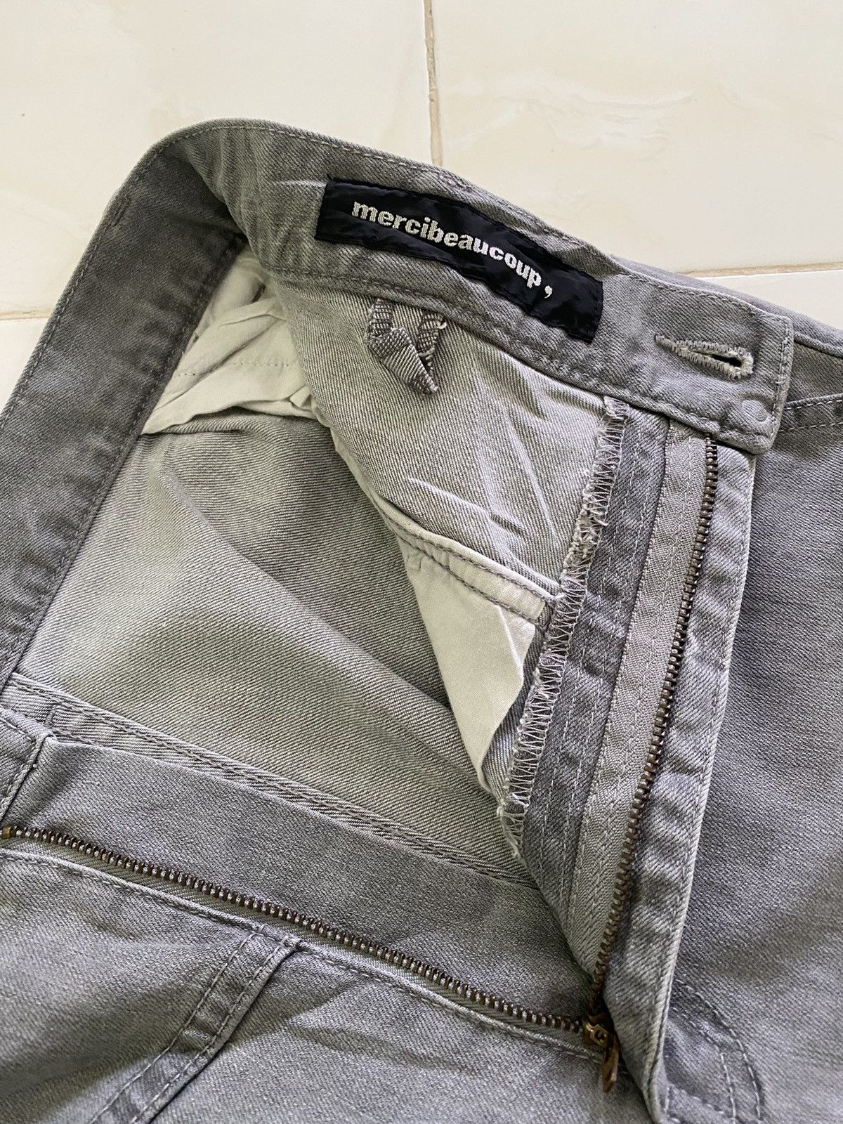 Issey Miyake × Japanese Brand × mercibeaucoup Mercibeaucoup Back Front Pant Size US 29 - 7 Thumbnail