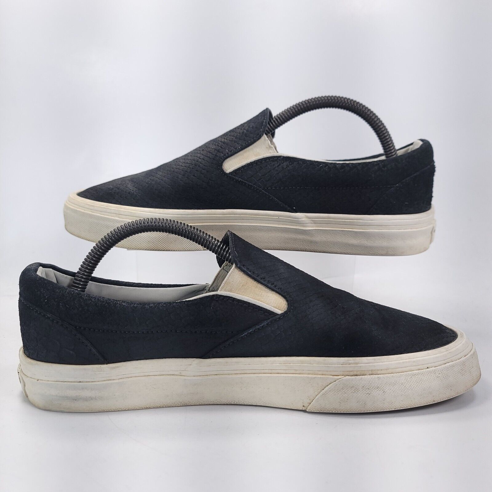 Vans Vans Off the Wall Shoe Womens Size 10 Mens 8.5 614992 Black Size US 10 / IT 40 - 6 Thumbnail