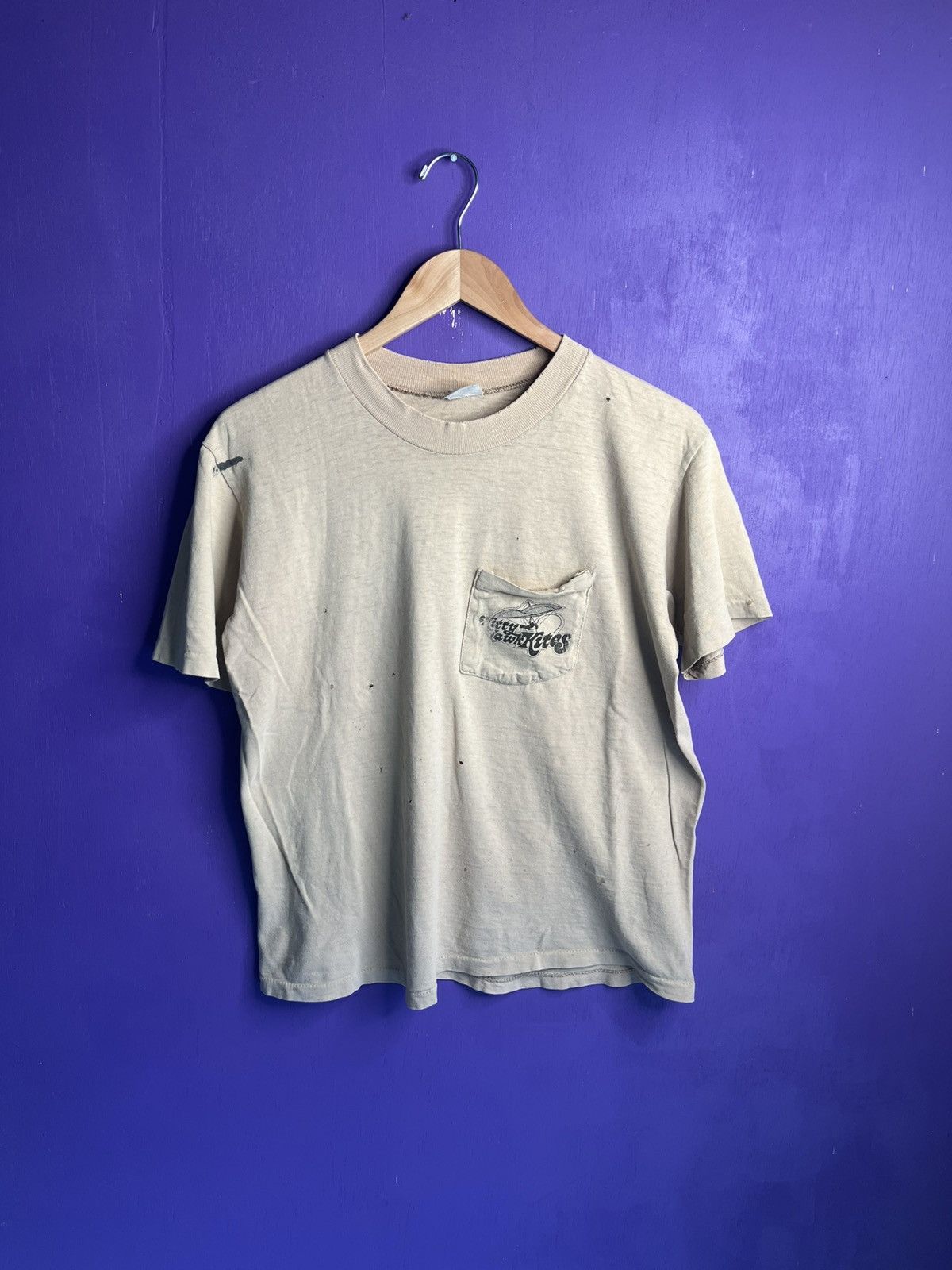 Vintage Vintage 80s Kittyhawk hand gliding pocket tee Size US M / EU 48-50 / 2 - 1 Thumbnail