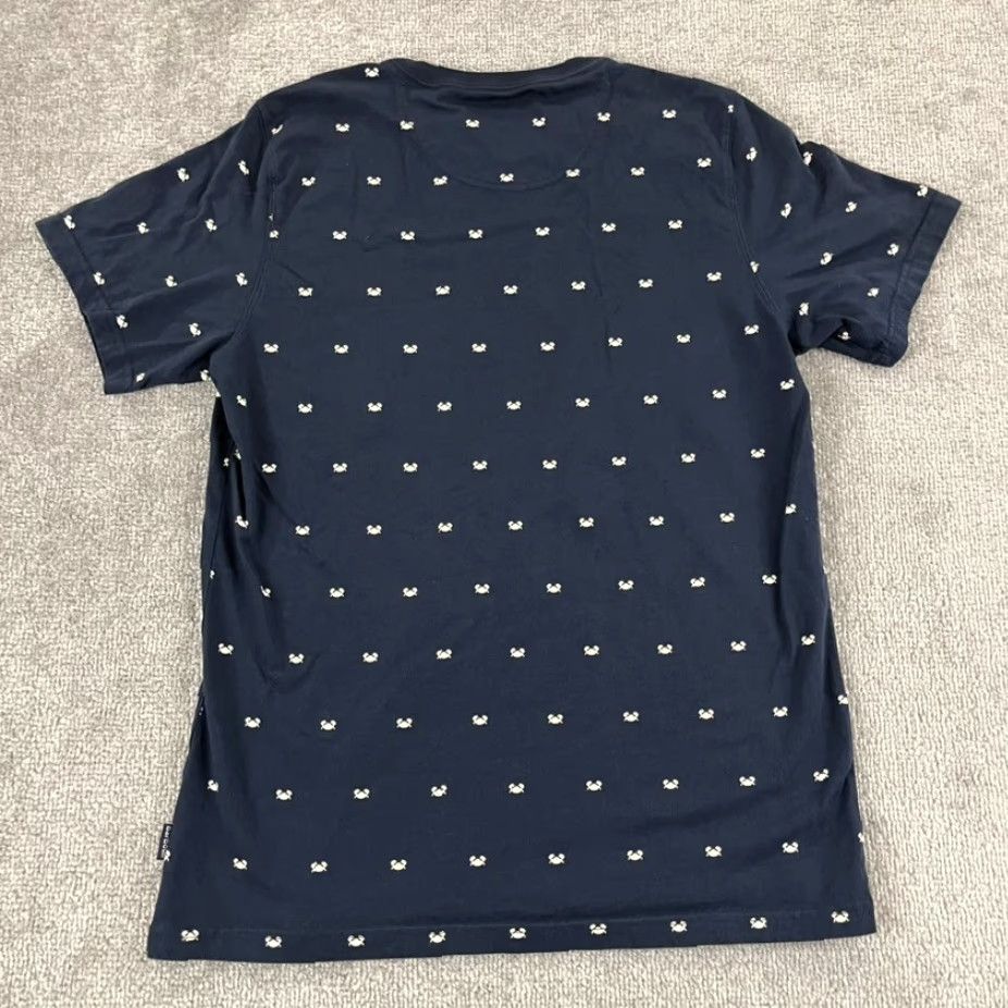 Barbour BARBOUR Shirt Mens Medium Blue White Crab Print Basic T Animal Short Sleeve Mens Regular Medium Blue Crab Print Barbour Shirt Size US M / EU 48-50 / 2 - 7 Thumbnail
