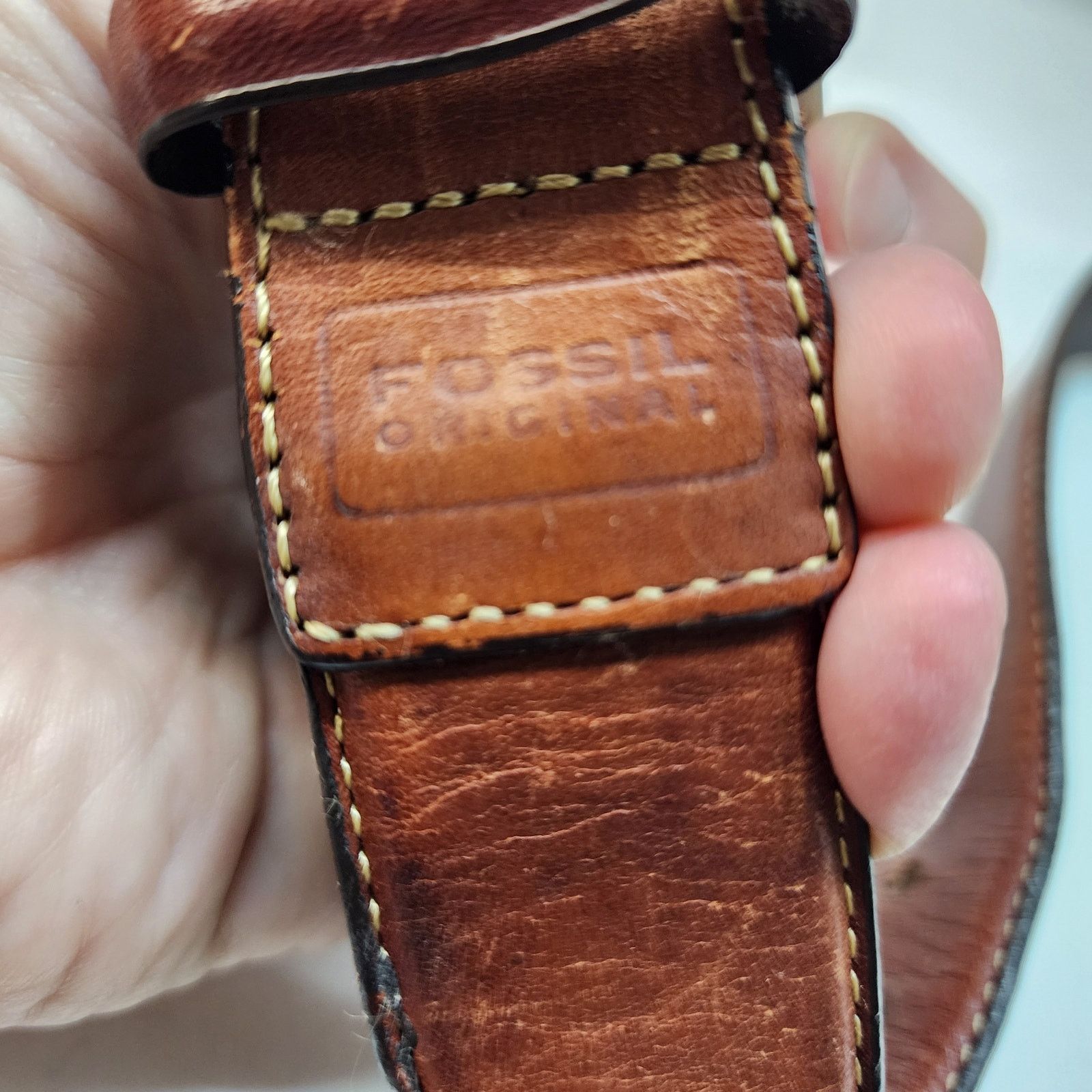 Fossil Fossil brown leather belt size 44 belt one hole was made b45 Size 44 - 10 Thumbnail