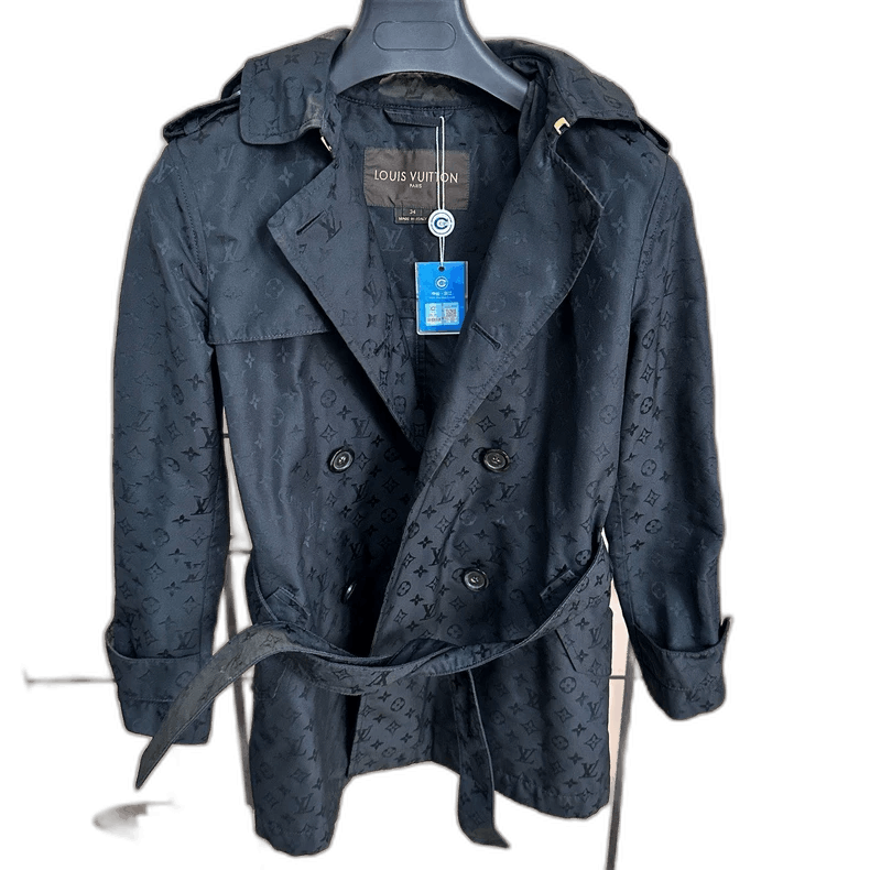 Louis Vuitton Louis Vuitton Black Monogram Trench Coat Size US S / EU 44-46 / 1 - 1 Thumbnail