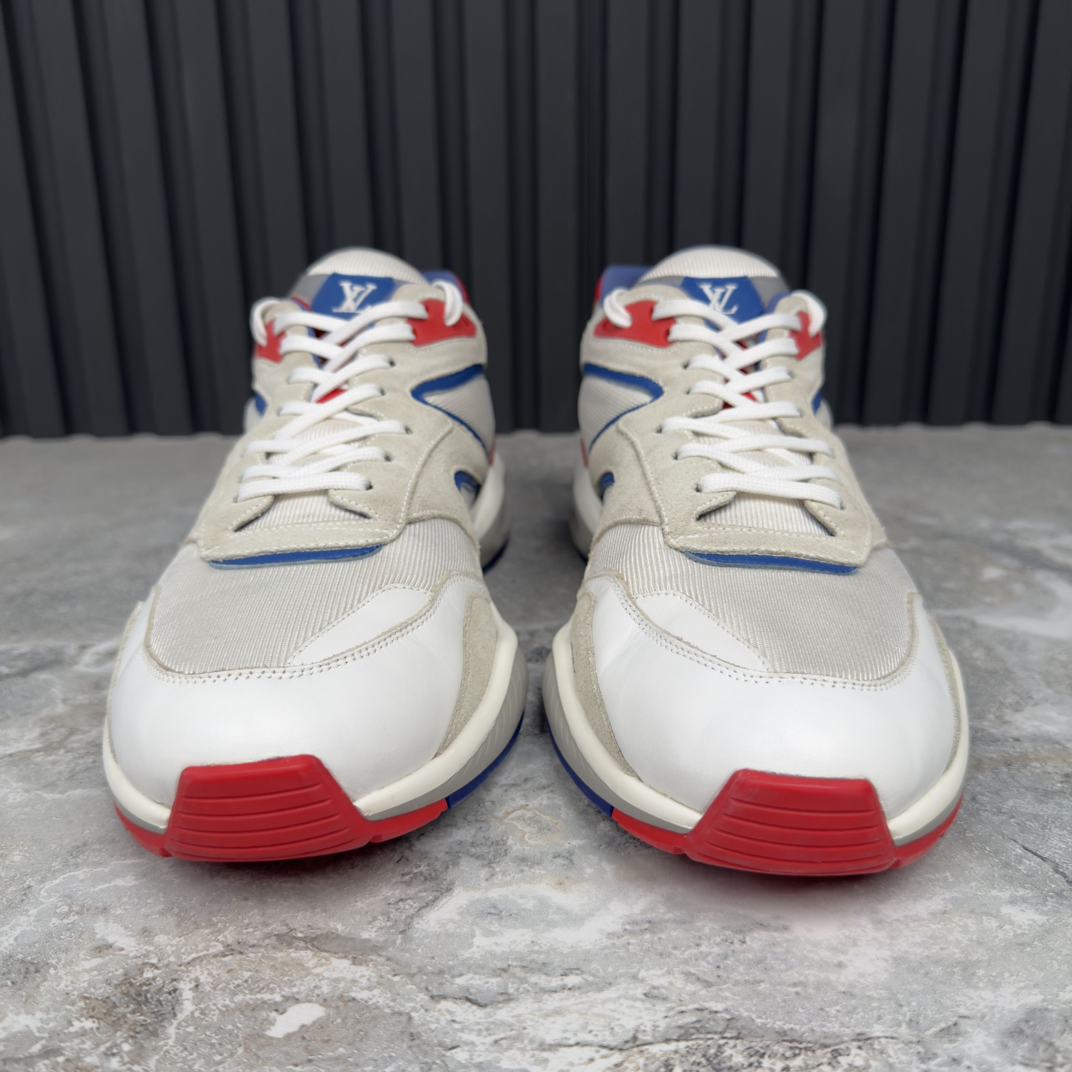 Louis Vuitton Louis Vuitton LV Trail line Sneakers White Red Blue Mesh Size US 11 / EU 44 - 9 Thumbnail