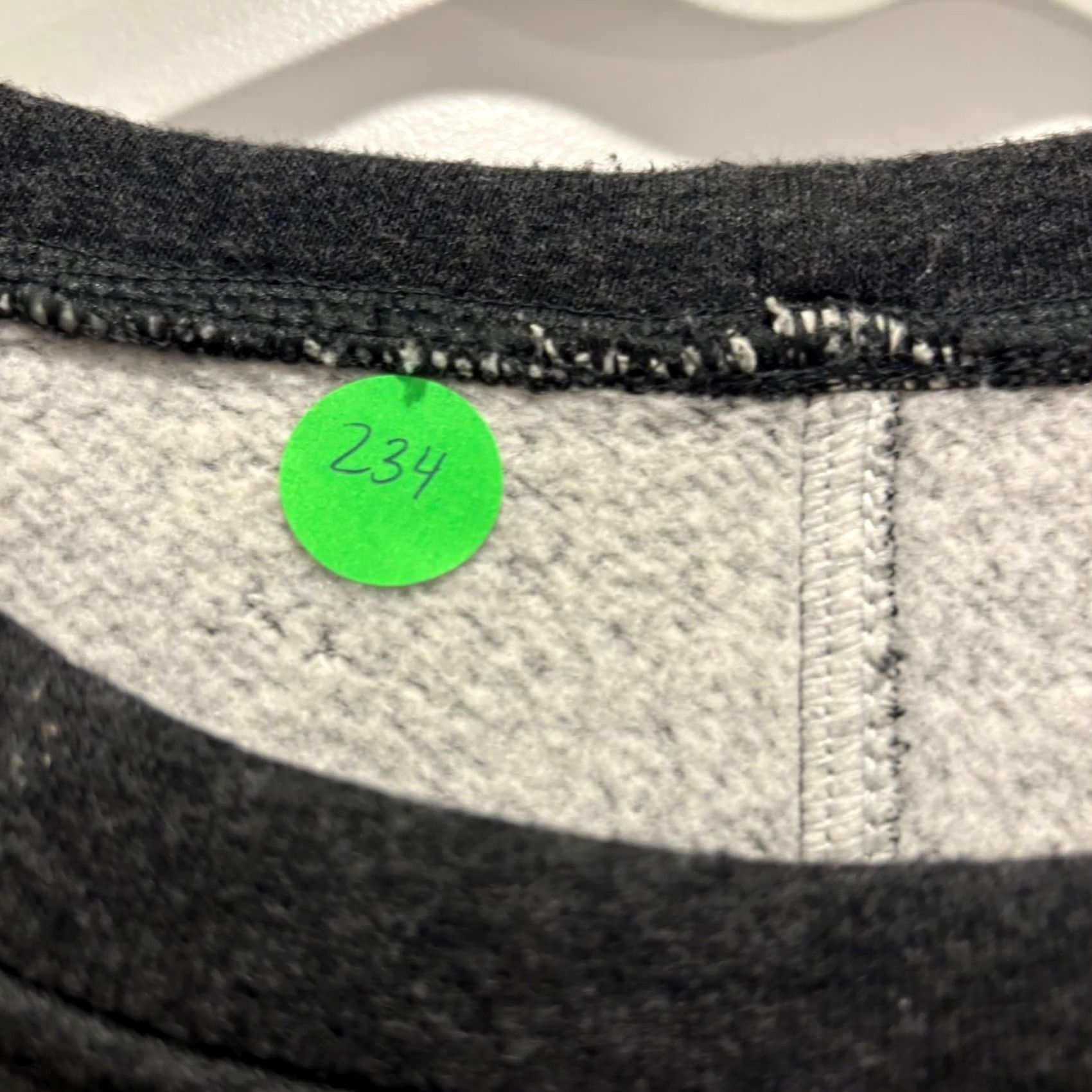 Lululemon Lululemon Charcoal Gray Side Zip Crewneck Sweatshirt Fleece Size 6 Women Size M / US 6-8 / IT 42-44 - 6 Thumbnail