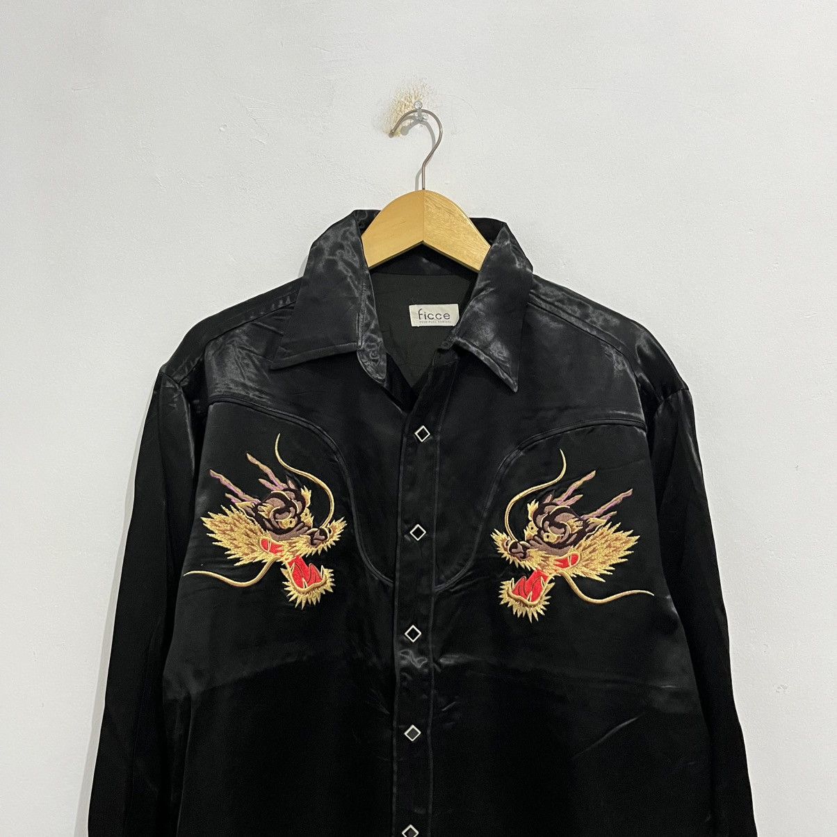 Japanese Brand Yoshiyuki Konishi Dragon Embroidery Button Up Shirt Size US L / EU 52-54 / 3 - 2 Thumbnail