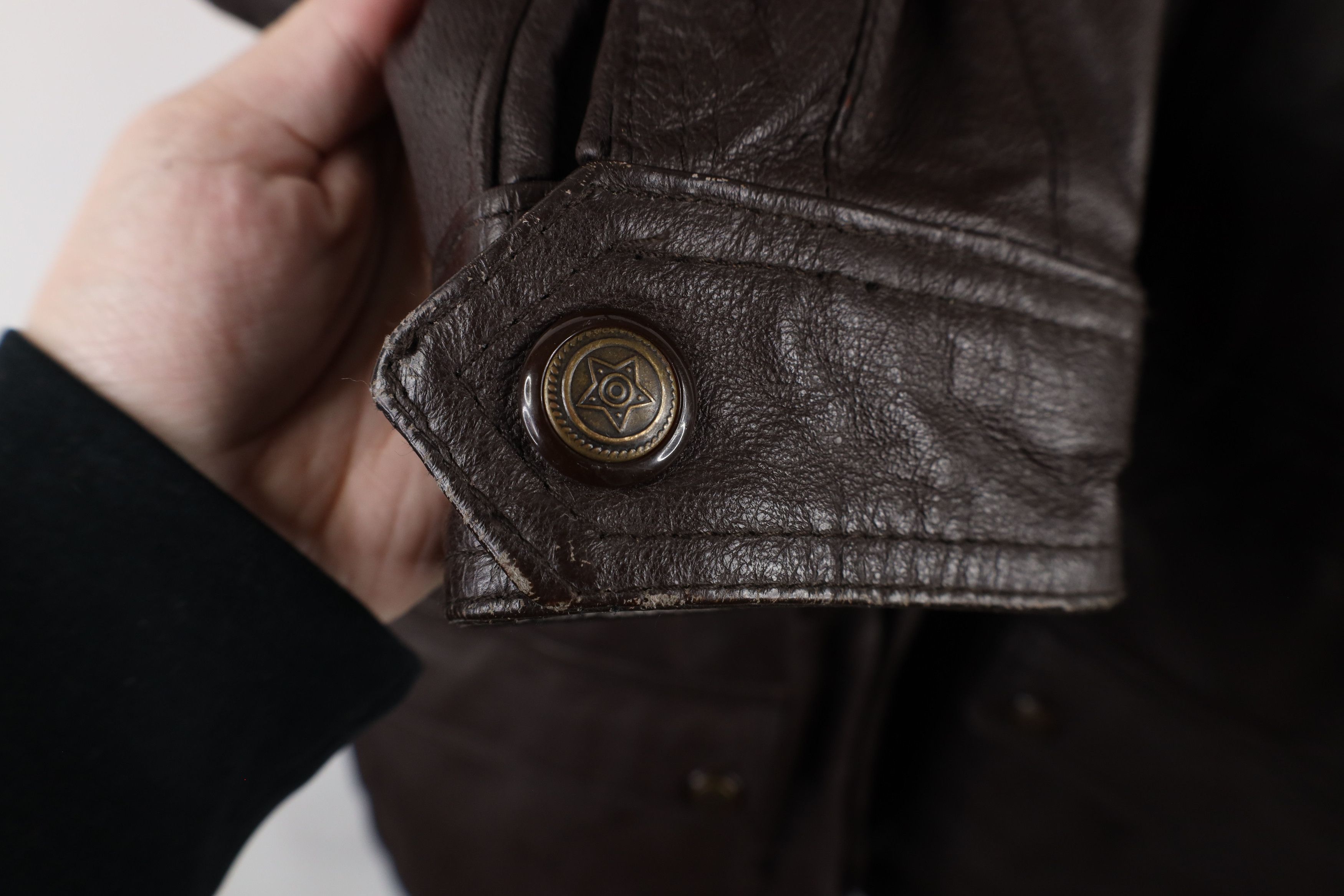 Vintage Vintage 90s Streetwear Leather Hooded Chore Barn Jacket Size US M / EU 48-50 / 2 - 7 Thumbnail