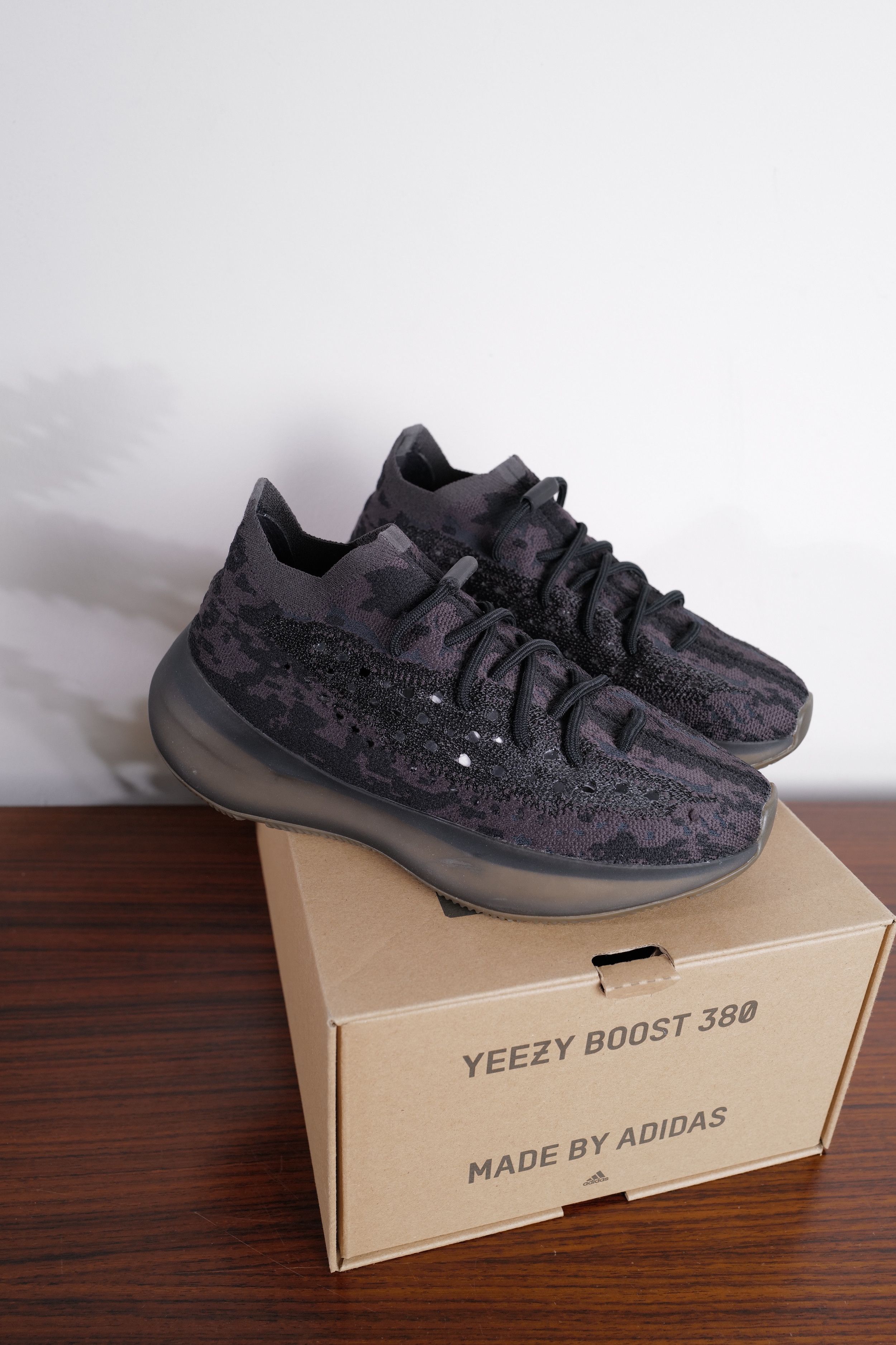 Yeezy BOOST 380 NEW Size US 7 / IT 37 - 4 Thumbnail