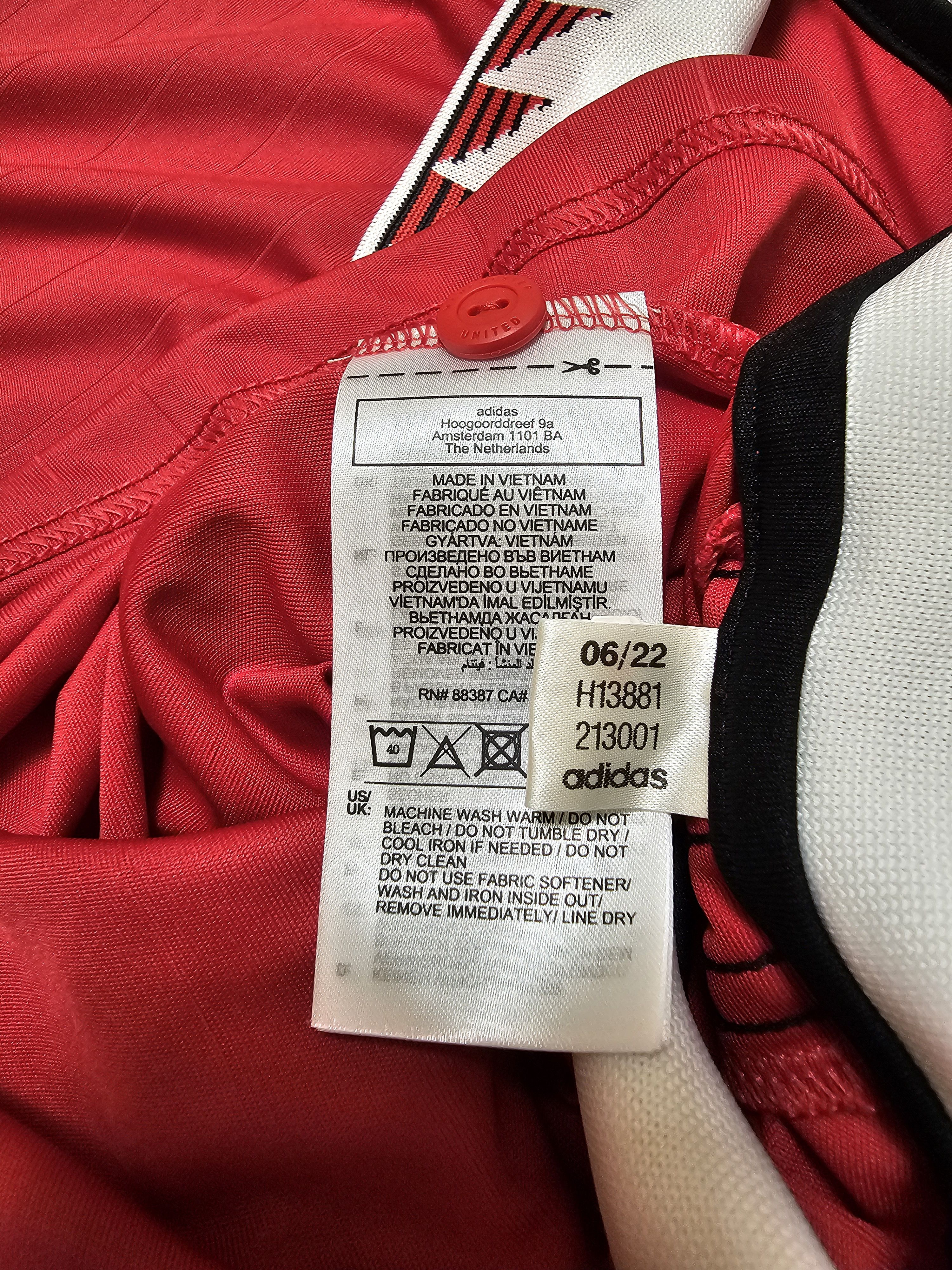 Adidas MANCHESTER UNITED 2022 2023 HOME FOOTBALL SOCCER JERSEY Size US L / EU 52-54 / 3 - 6 Thumbnail