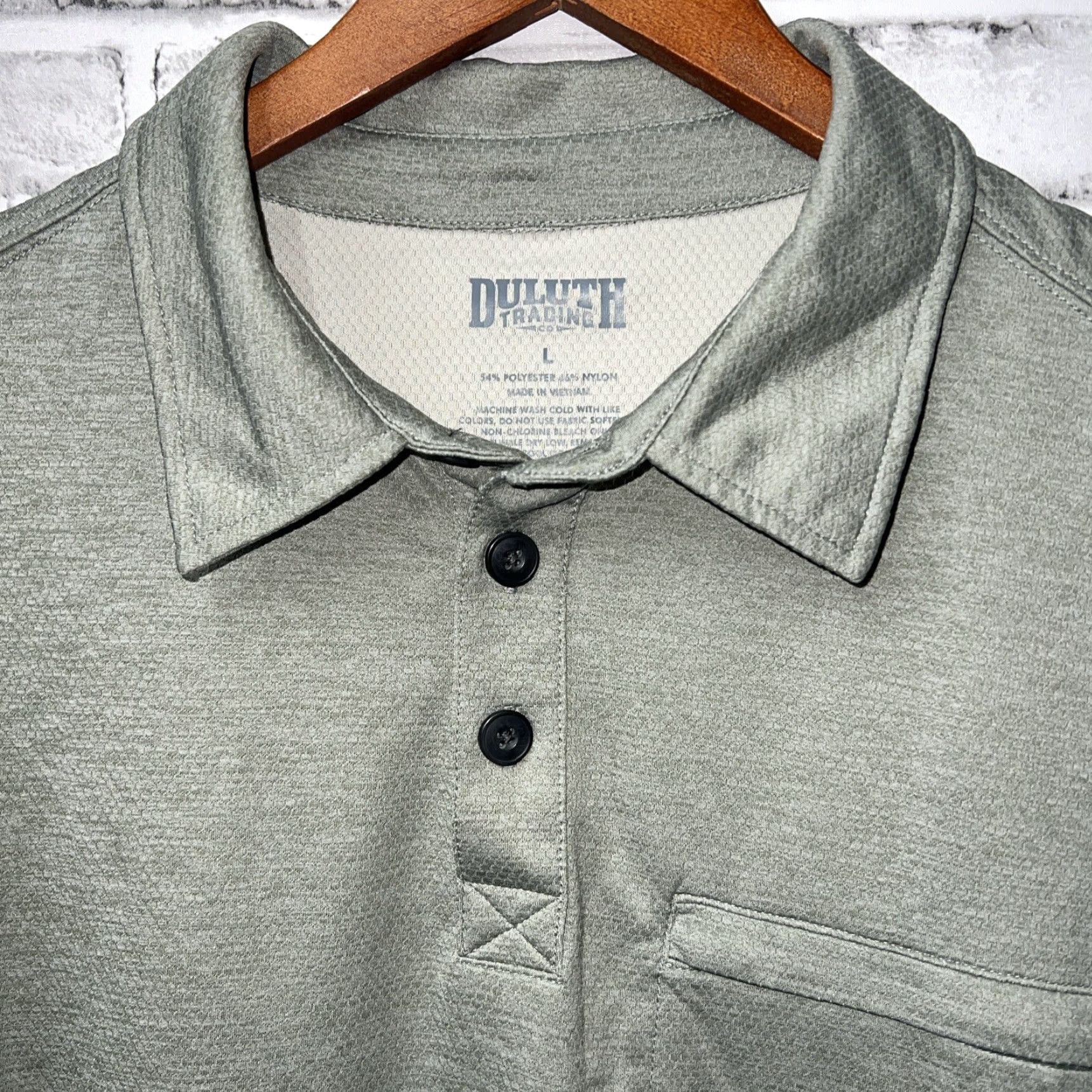 CO Duluth Trading Co Polo Shirt Mens Size L Gray/Green Shirt Mens L Gray Duluth Polo Shirt Size US L / EU 52-54 / 3 - 2 Thumbnail