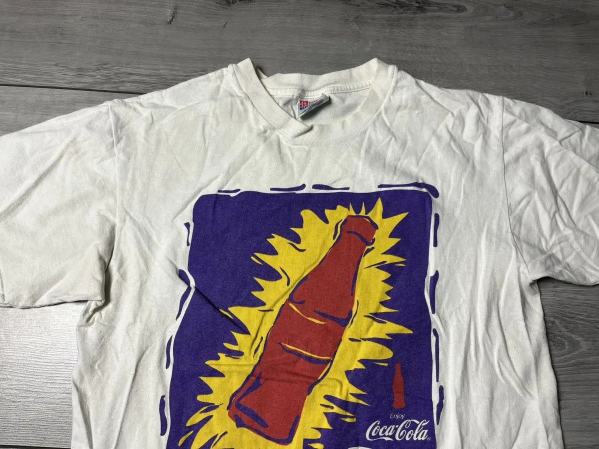 Band Tees Vintage Coca Cola Tshirt bootle size Medium Size US M / EU 48-50 / 2 - 3 Thumbnail