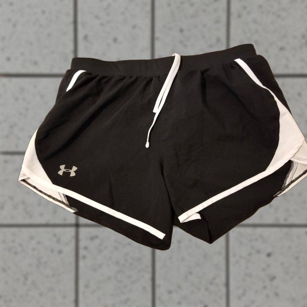 Under Armour Womens Under Armour Shorts M Medium Black Athletic Gym Workout Size 32" / US 10 / IT 46 - 1 Thumbnail