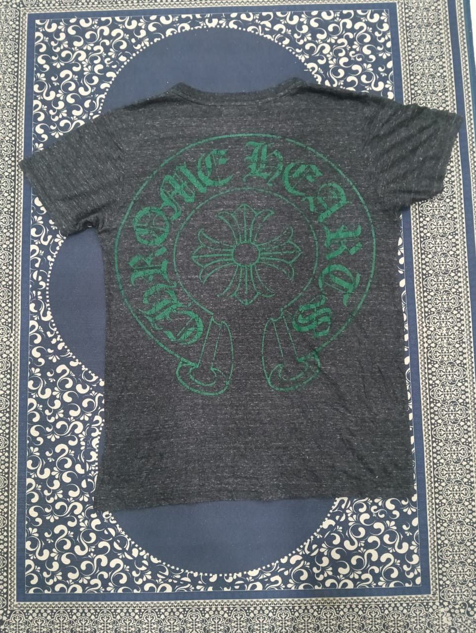 Chrome Hearts Authentic CHROME HEARTS 12 rayon v-neck shirt Size US XL / EU 56 / 4 - 2 Thumbnail