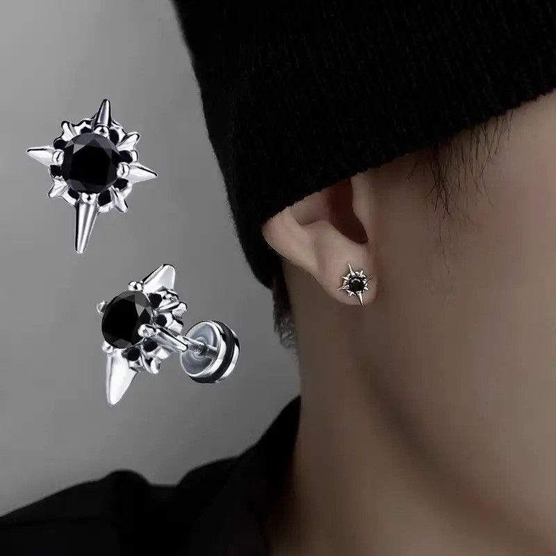 Jewelry Black Zircon Star Stud Earrings Size ONE SIZE - 1 Thumbnail
