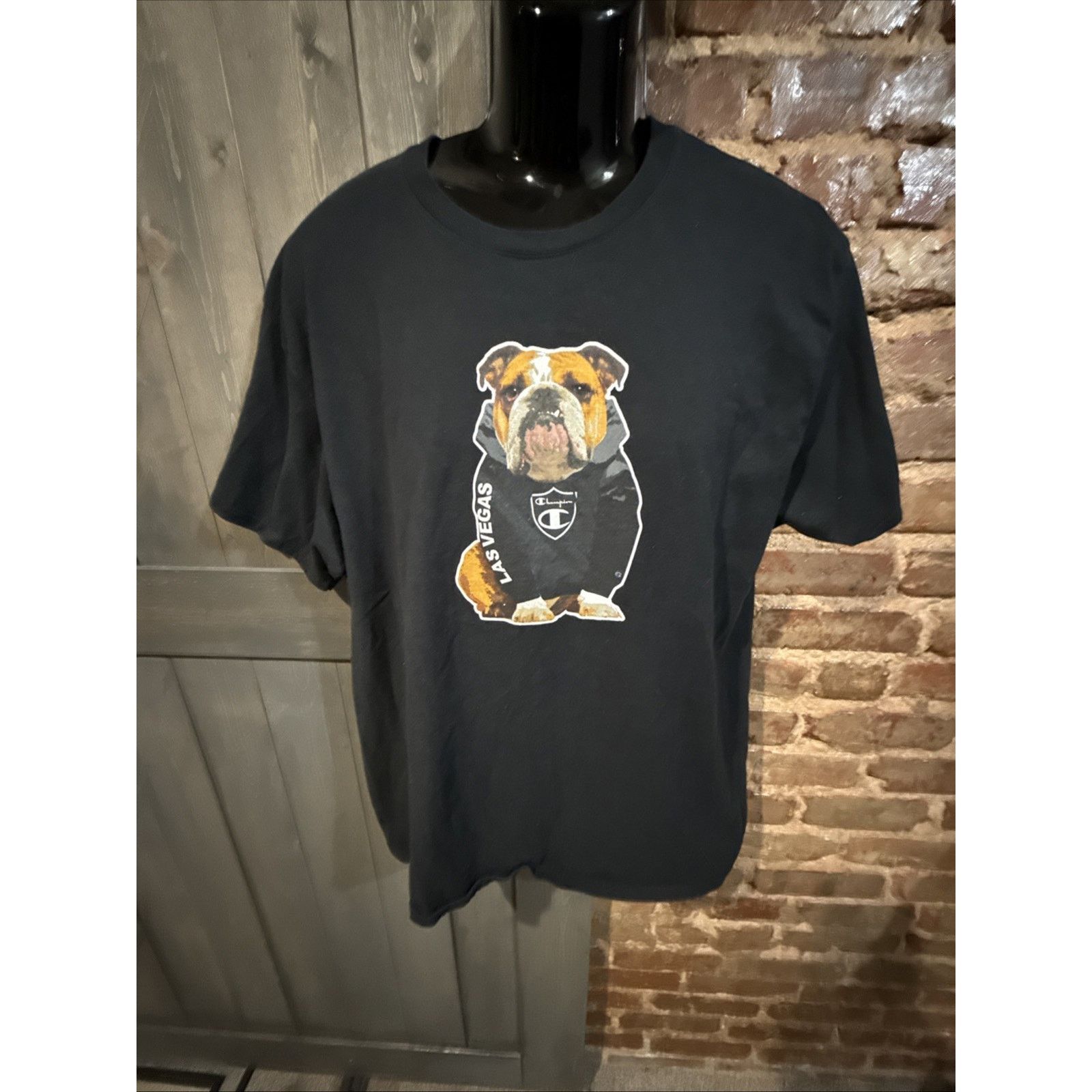 Champion Champion Black Tee Sz XL English Bulldog Las Vegas Raiders Size US XL / EU 56 / 4 - 1 Thumbnail