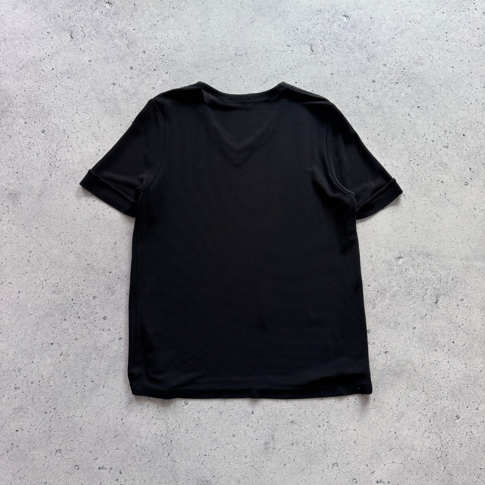 Burberry Vintage Burberrys Meesh Japan Made 90s T-Shirt V Neck Size US M / EU 48-50 / 2 - 2 Thumbnail
